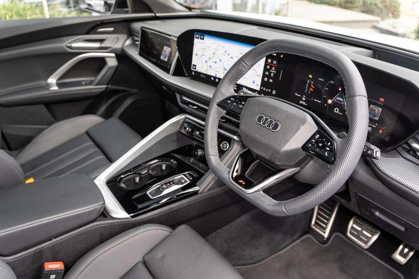 Image about Audi Q5 Sportback TDI quattro 150 kW sport