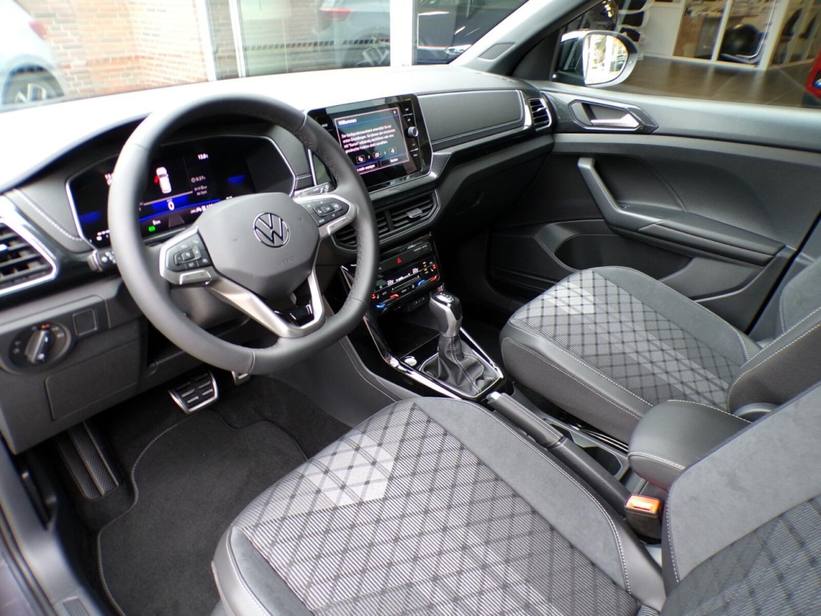 Volkswagen T-Cross – Bild 8