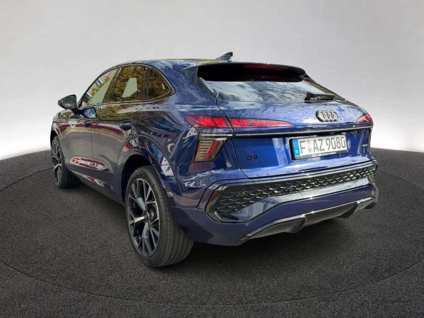 Bild über Audi Q3 Sportback TFSI quattro 150 kW S tronic - für weitere Informationen kontaktieren Sie den Audi Partner