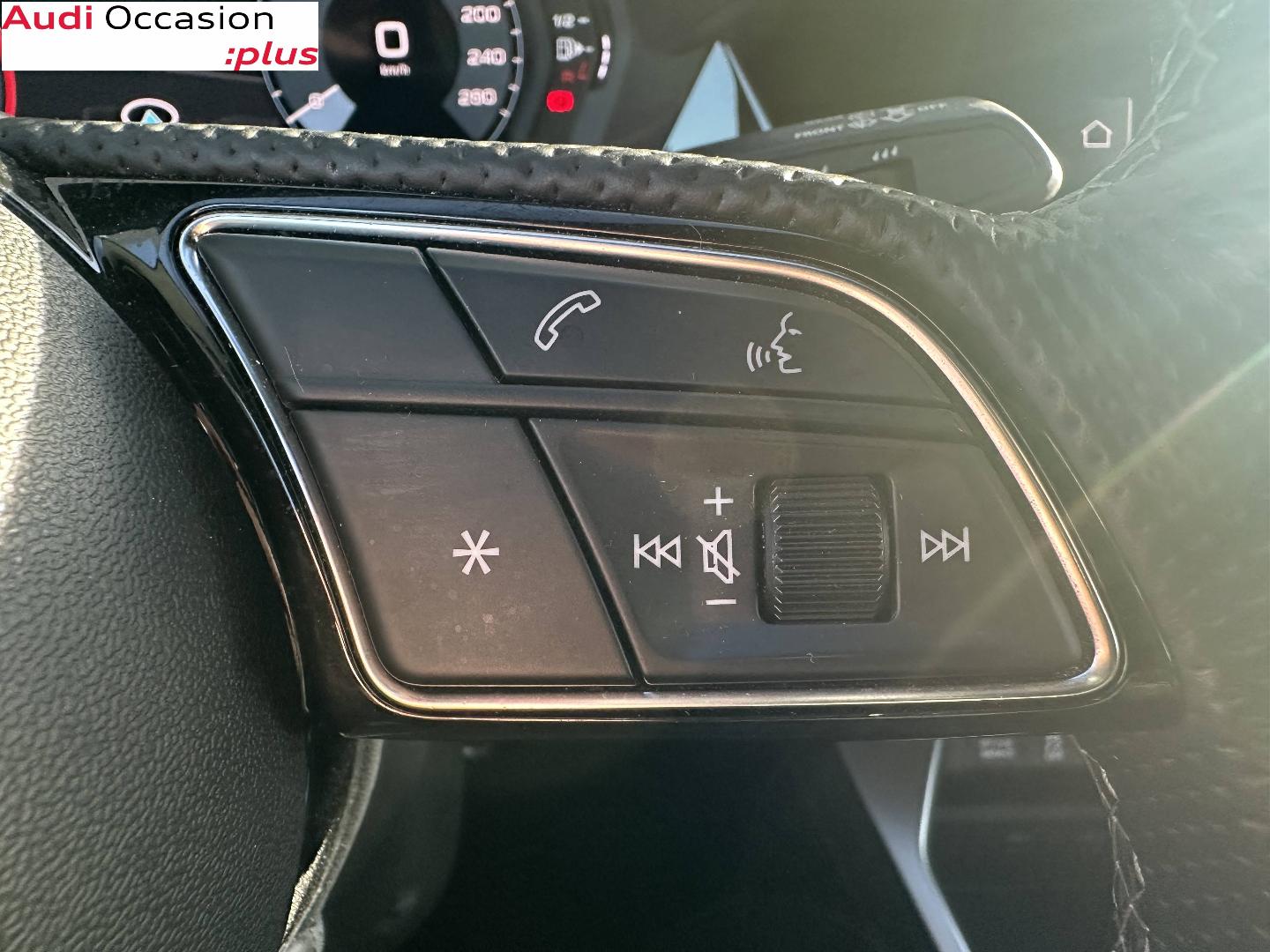 Image about Audi A3 Sportback S line 40 TDI quattro 147 kW (200 ch) S tronic