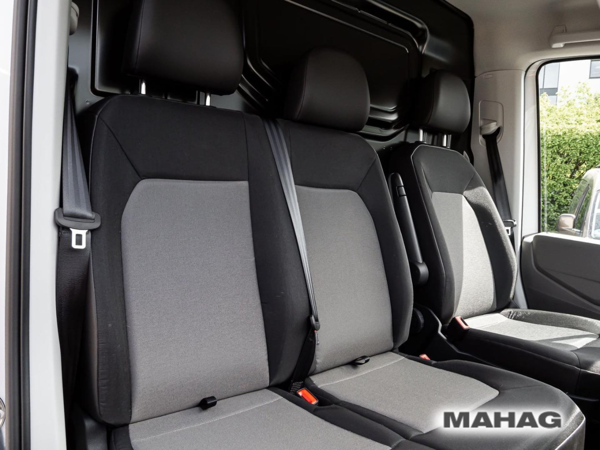 Volkswagen Crafter Kasten mittlerer Radstand