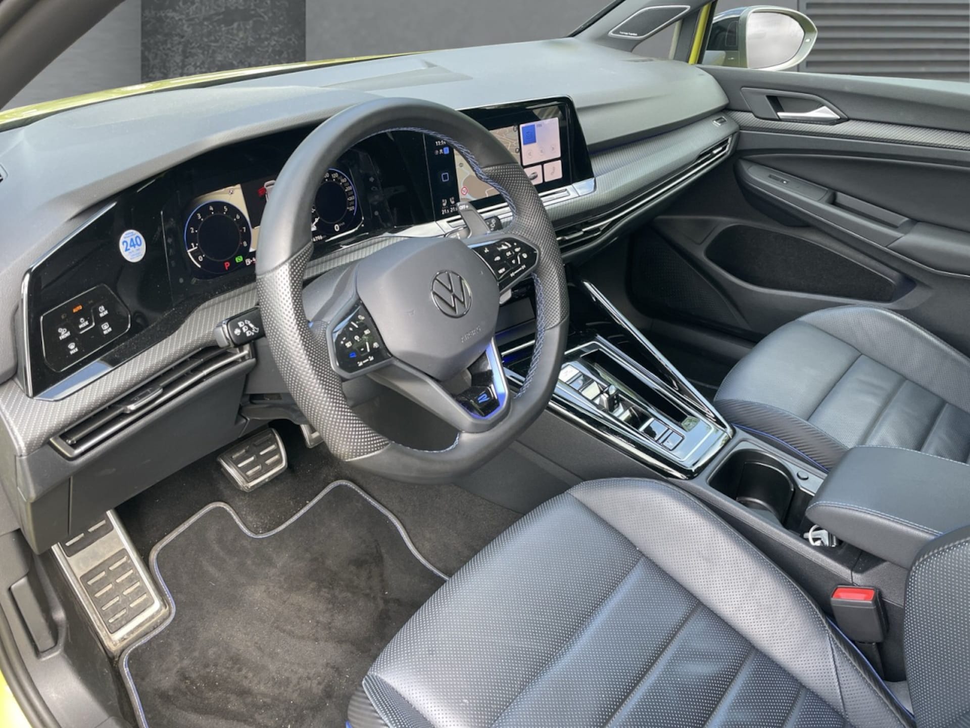 Volkswagen Golf R