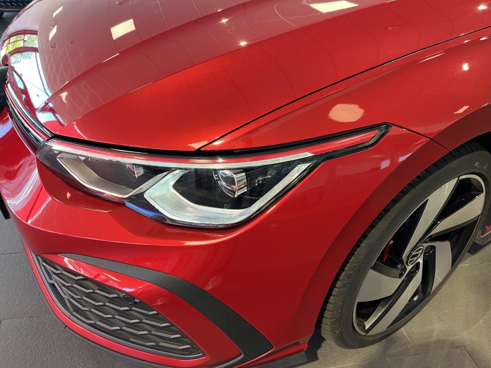 Volkswagen Golf GTI