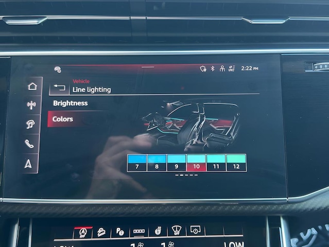 2026 Audi SQ8 Prestige - Photo 8