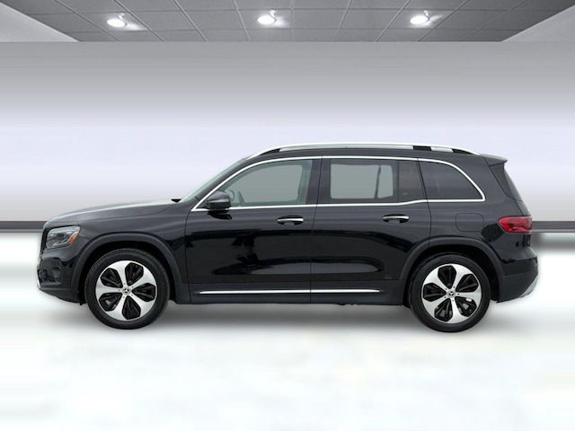 2025 Mercedes-Benz GLB 250