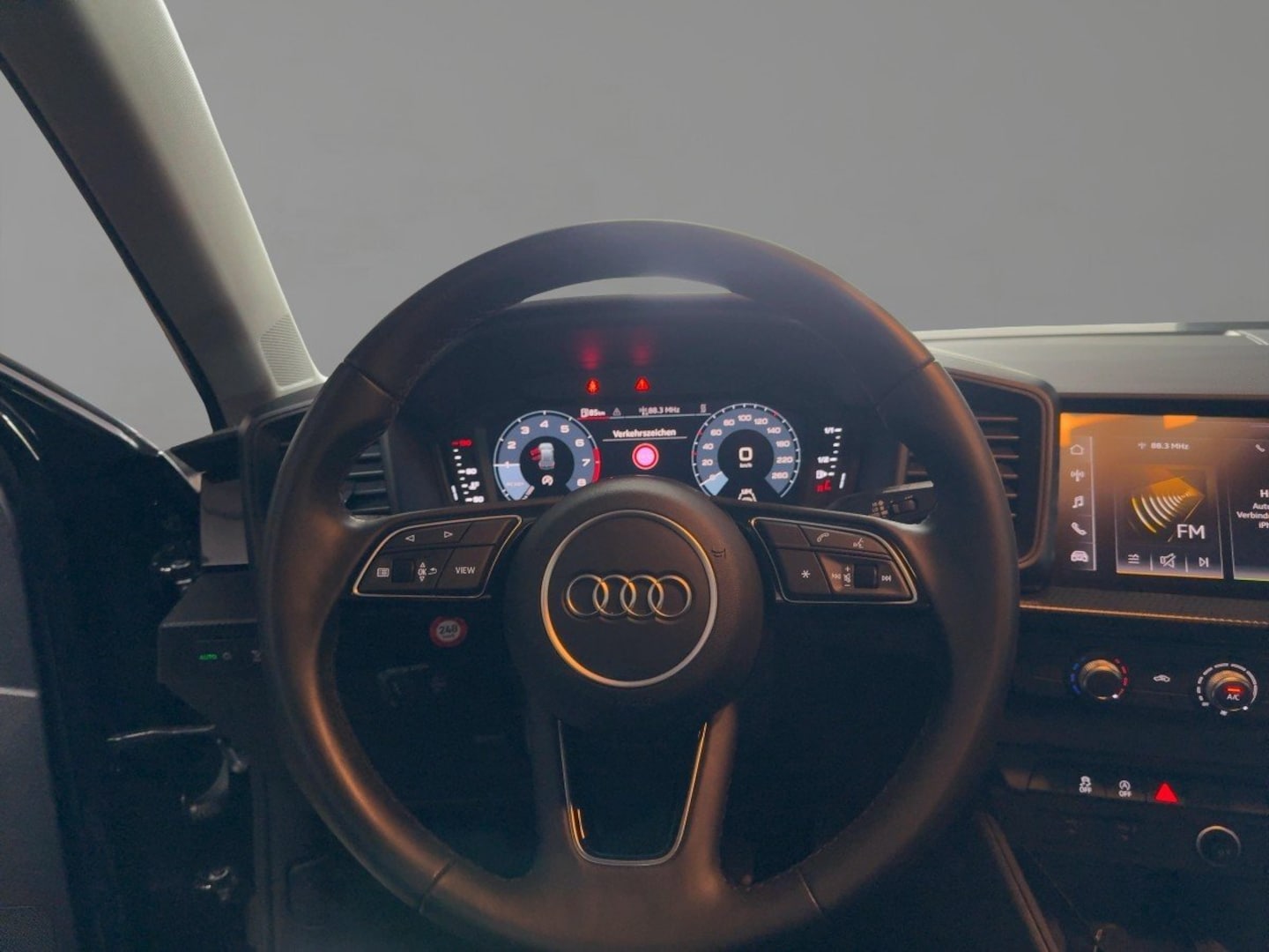 Bild über Audi A1 Sportback 25 TFSI Schaltgetriebe - für weitere Informationen kontaktieren Sie den Audi Partner