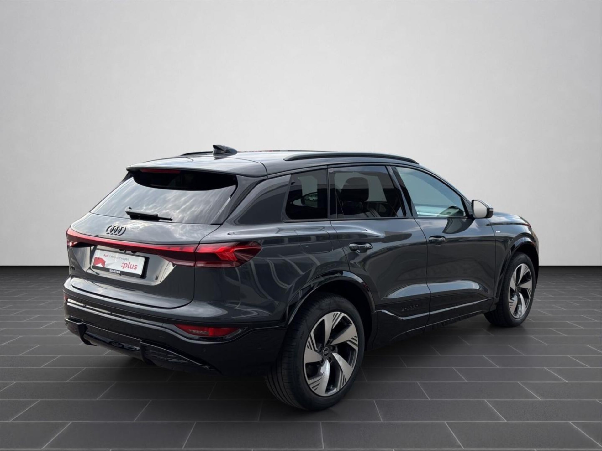Audi Q6 SUV e-tron