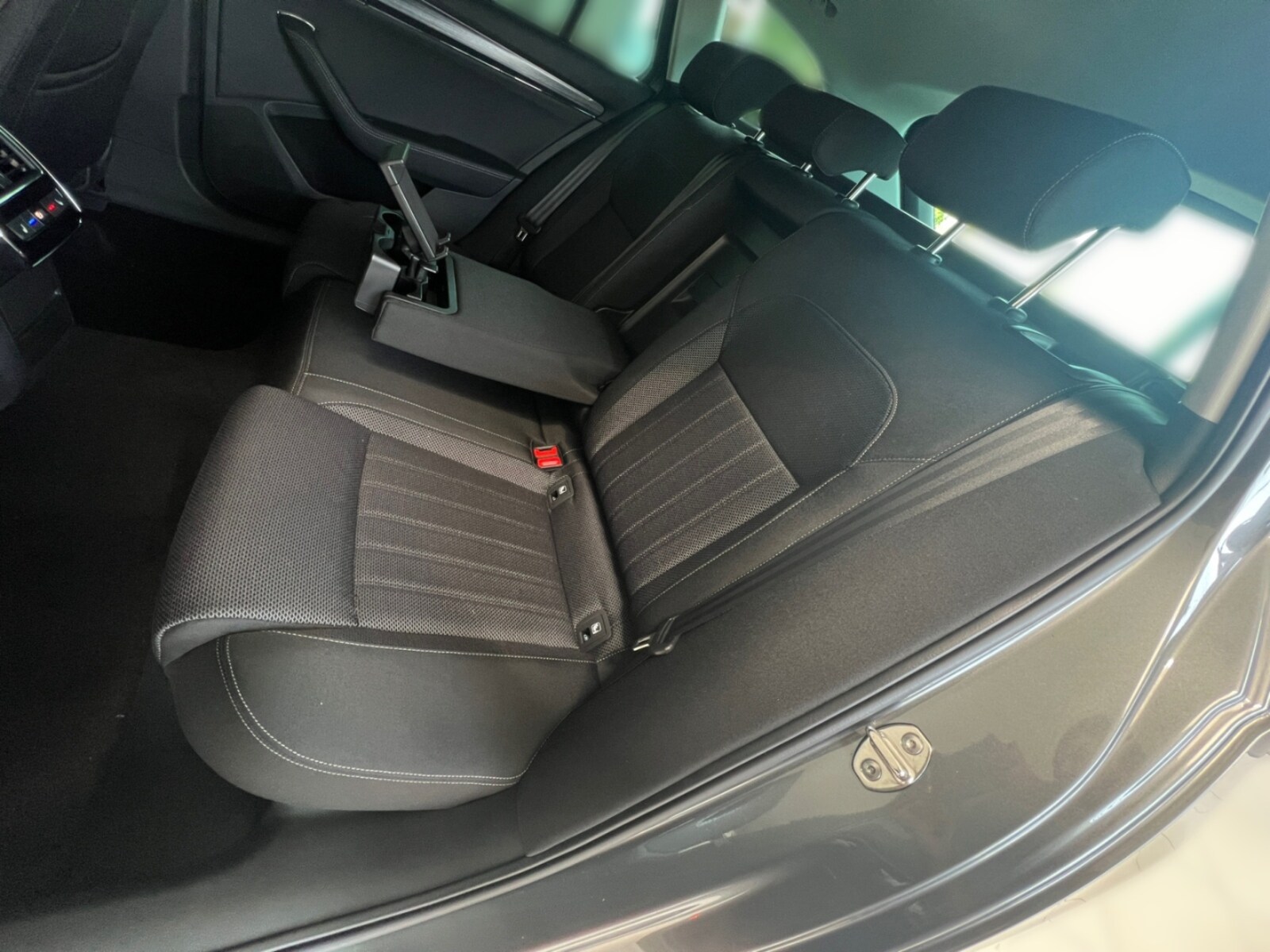 Škoda Superb Combi – Bild 9