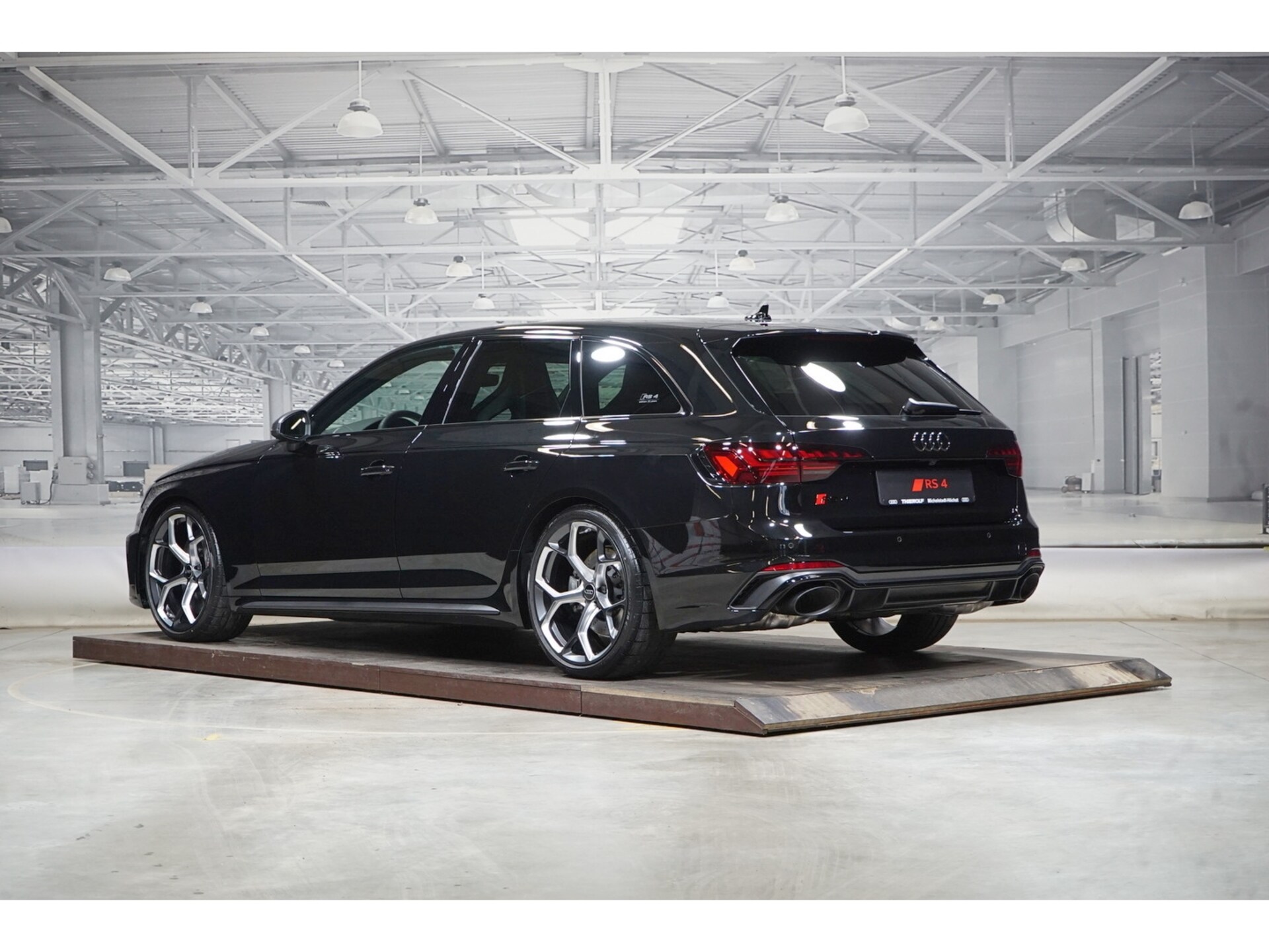 Audi RS 4 Avant