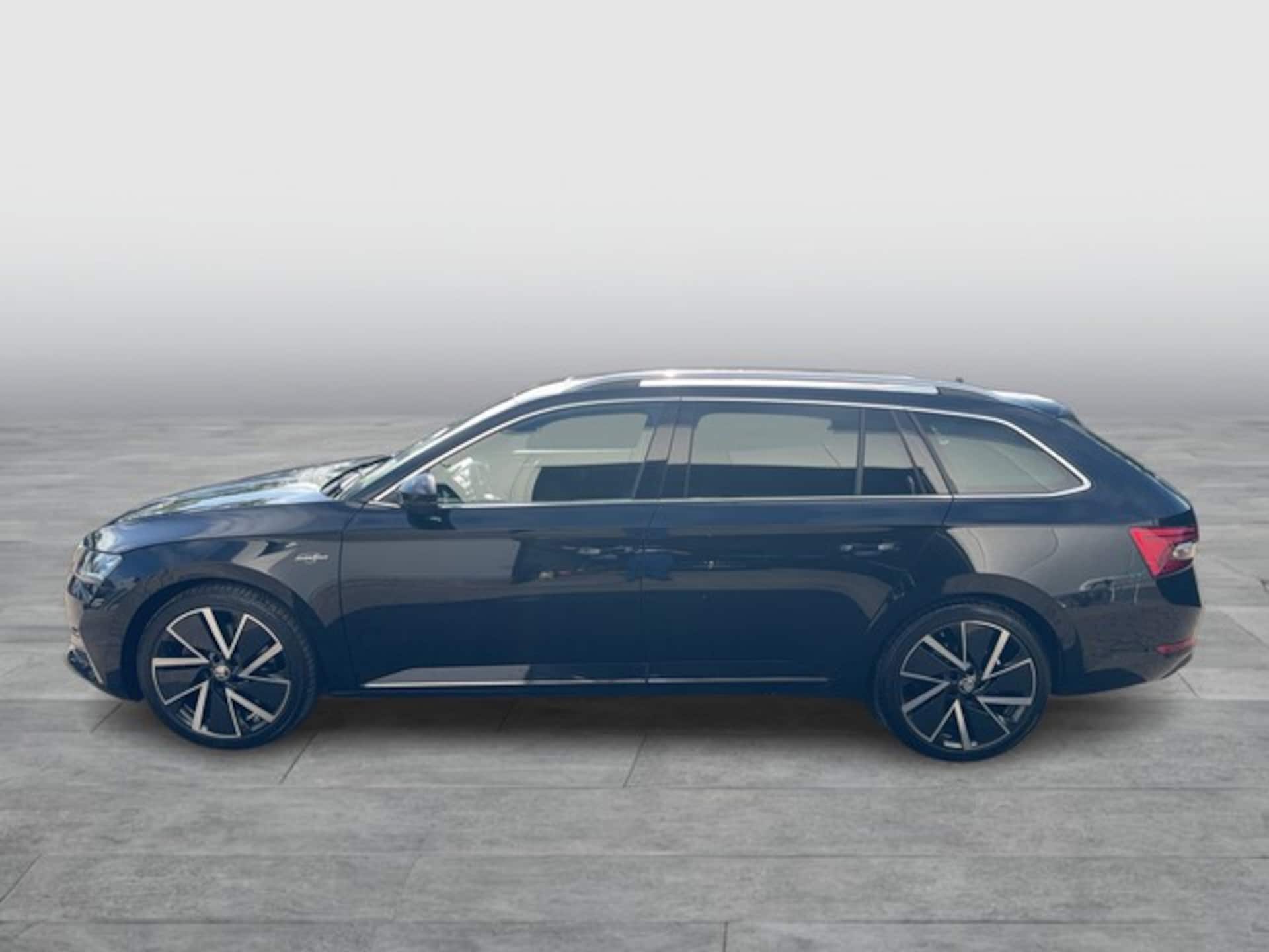 Skoda Superb Combi Laurin & Klement