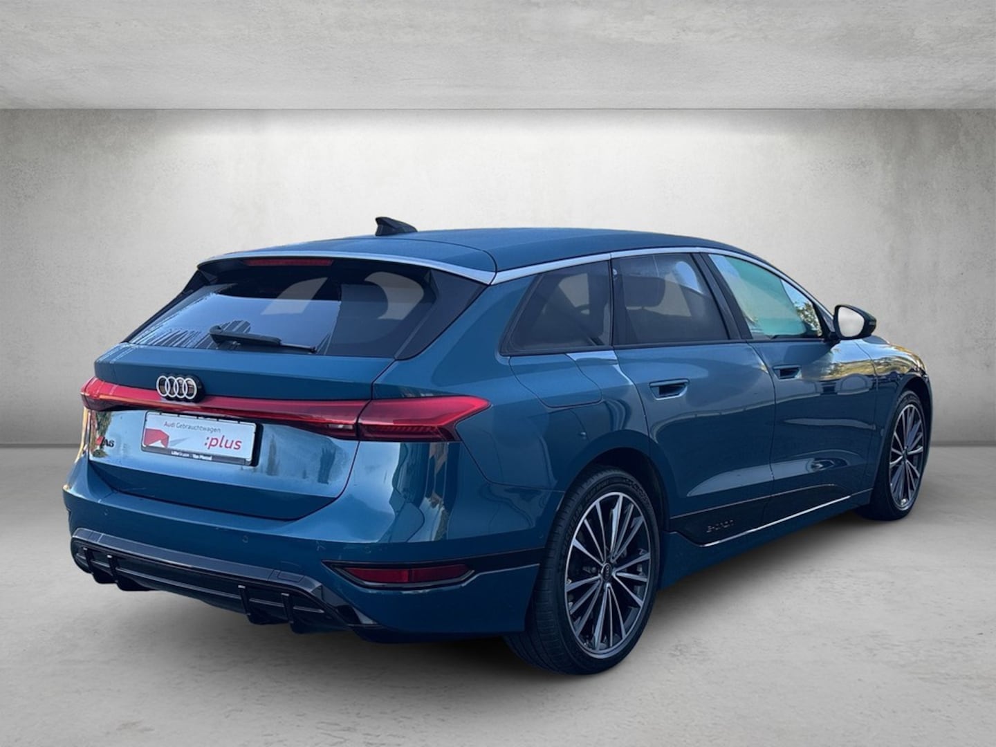 Bild über Audi A6 Avant e-tron e-tron performance - für weitere Informationen kontaktieren Sie den Audi Partner