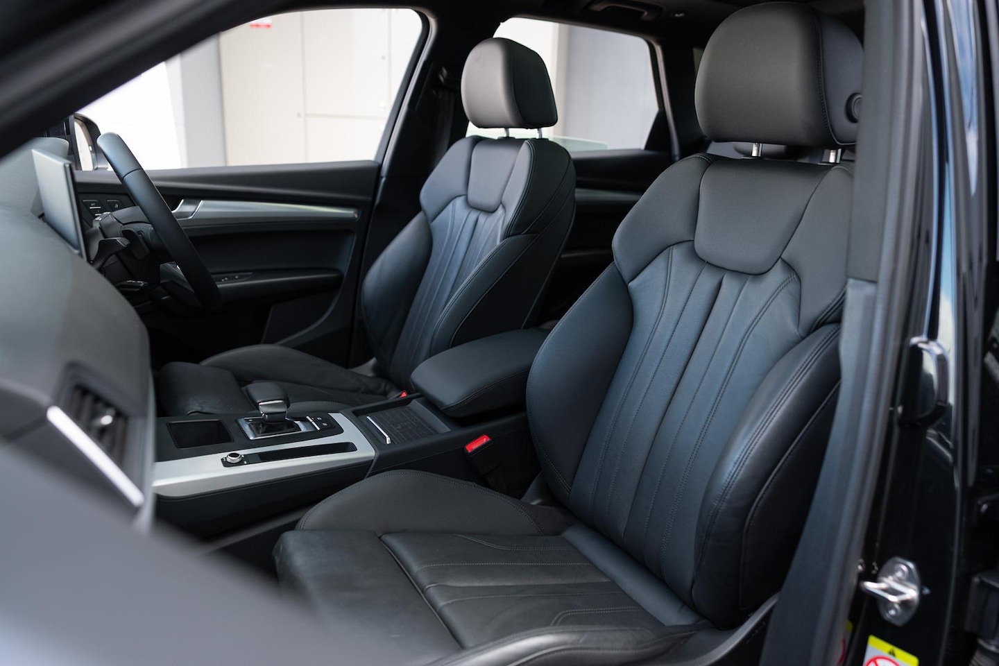 Image about Audi Q5 Sport 40 TDI quattro S tronic