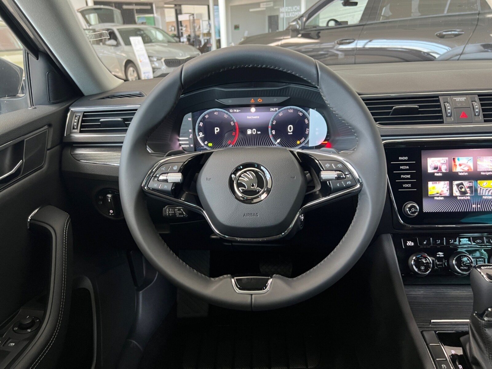 Škoda Superb Combi – Bild 11