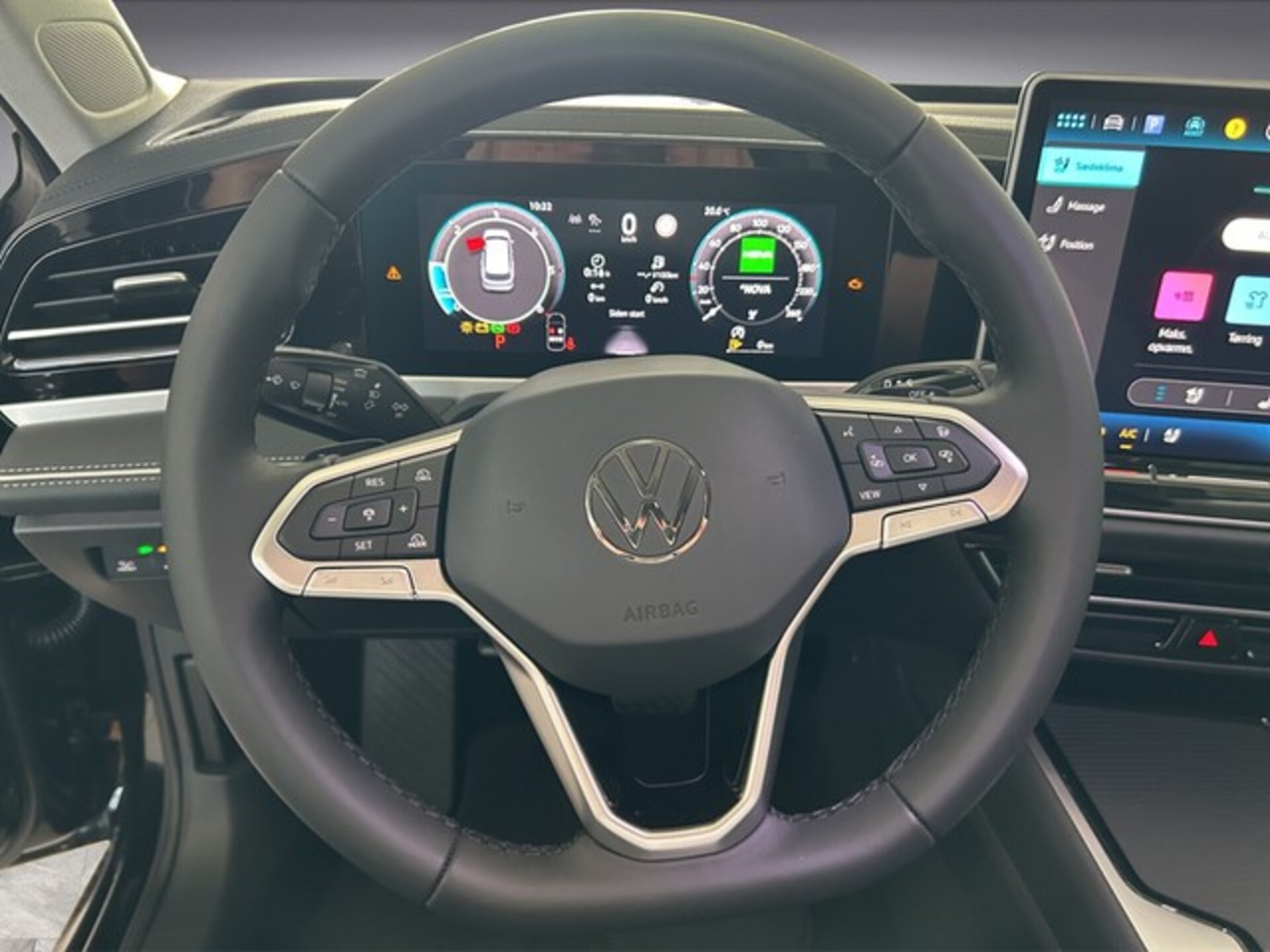 Volkswagen Passat Elegance