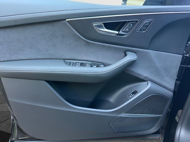2026 Audi SQ8 Prestige - Photo 19