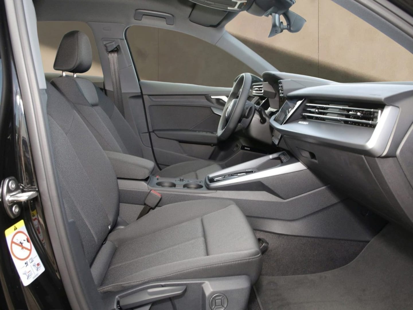 Bild über Audi A3 Sportback S line TFSI quattro 150 kW S tronic - für weitere Informationen kontaktieren Sie den Audi Partner