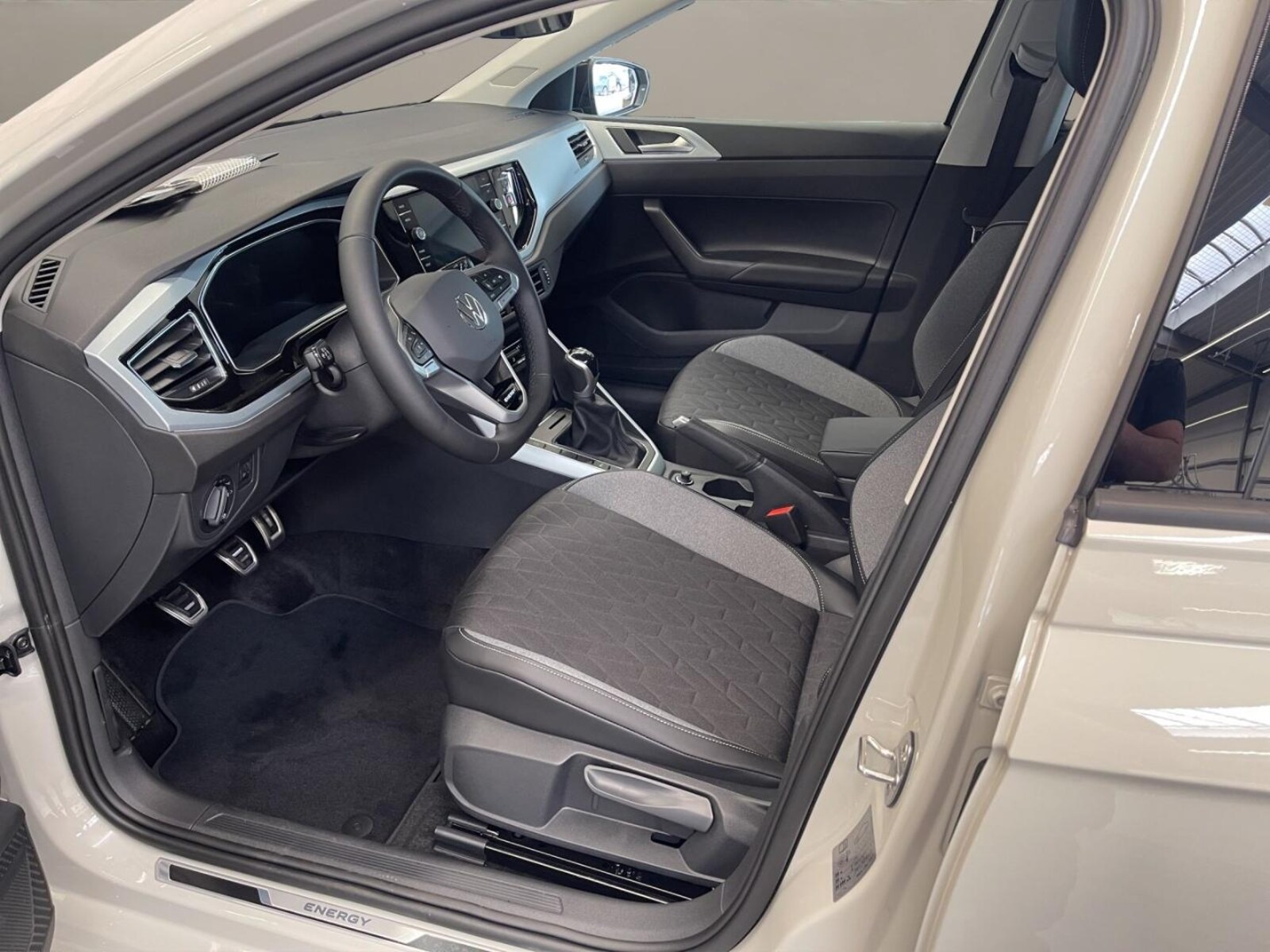 Volkswagen Polo – Bild 8