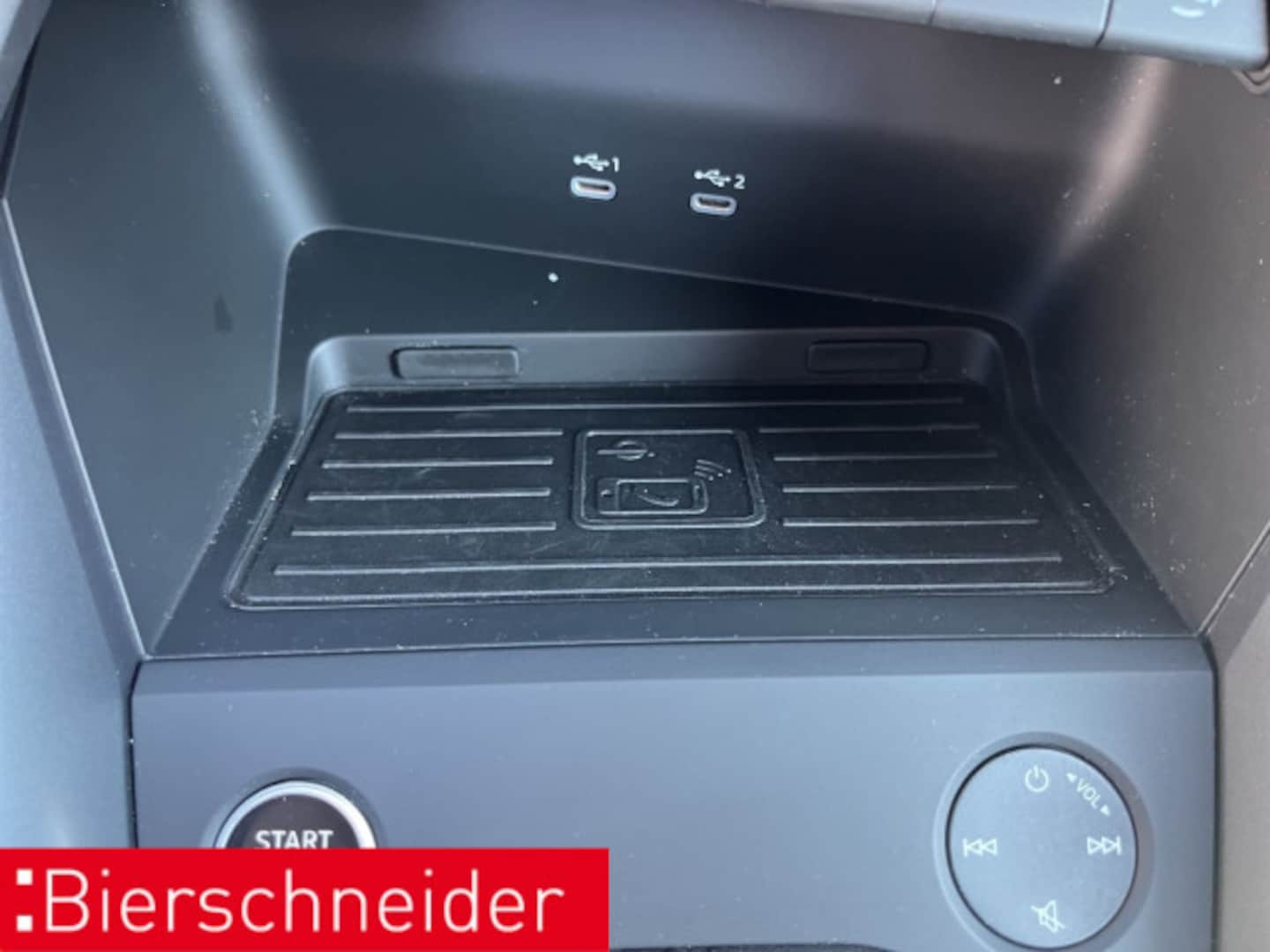 Bild über Audi A3 Sportback 30 TFSI Schaltgetriebe - für weitere Informationen kontaktieren Sie den Audi Partner