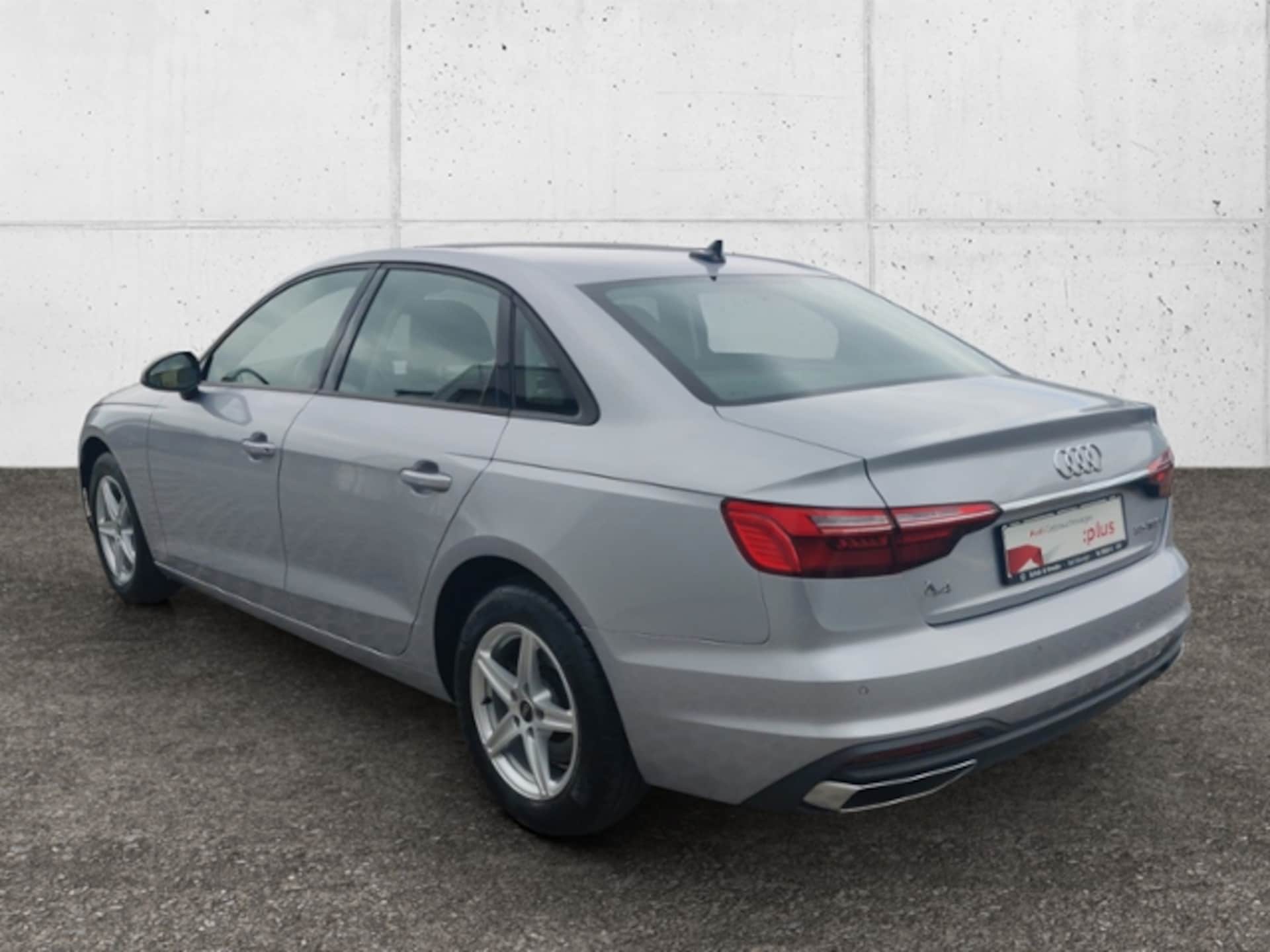 Audi A4 Limousine