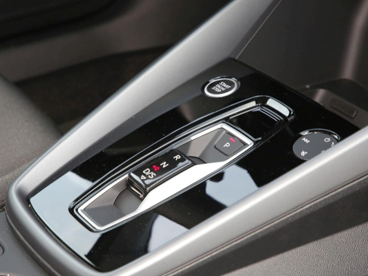 Bild über Audi A3 Sportback S line TFSI quattro 150 kW S tronic - für weitere Informationen kontaktieren Sie den Audi Partner