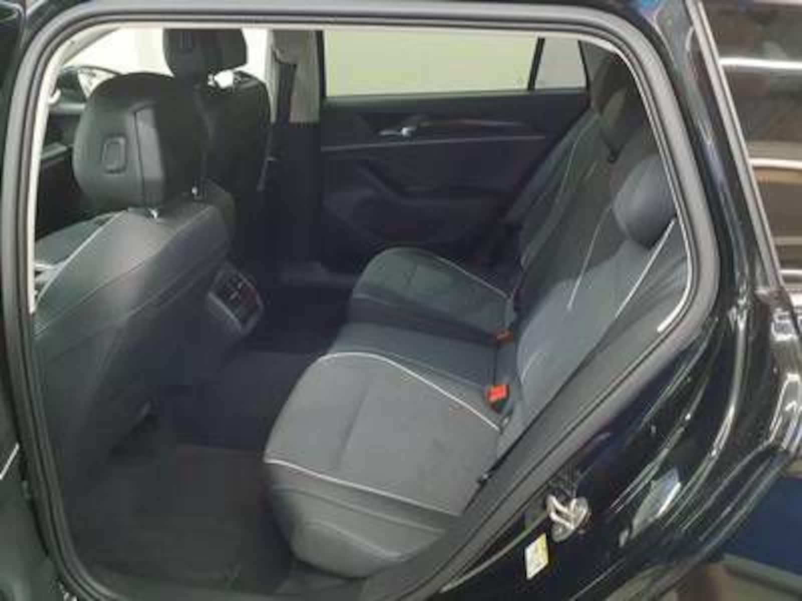 Volkswagen Passat – Bild 7