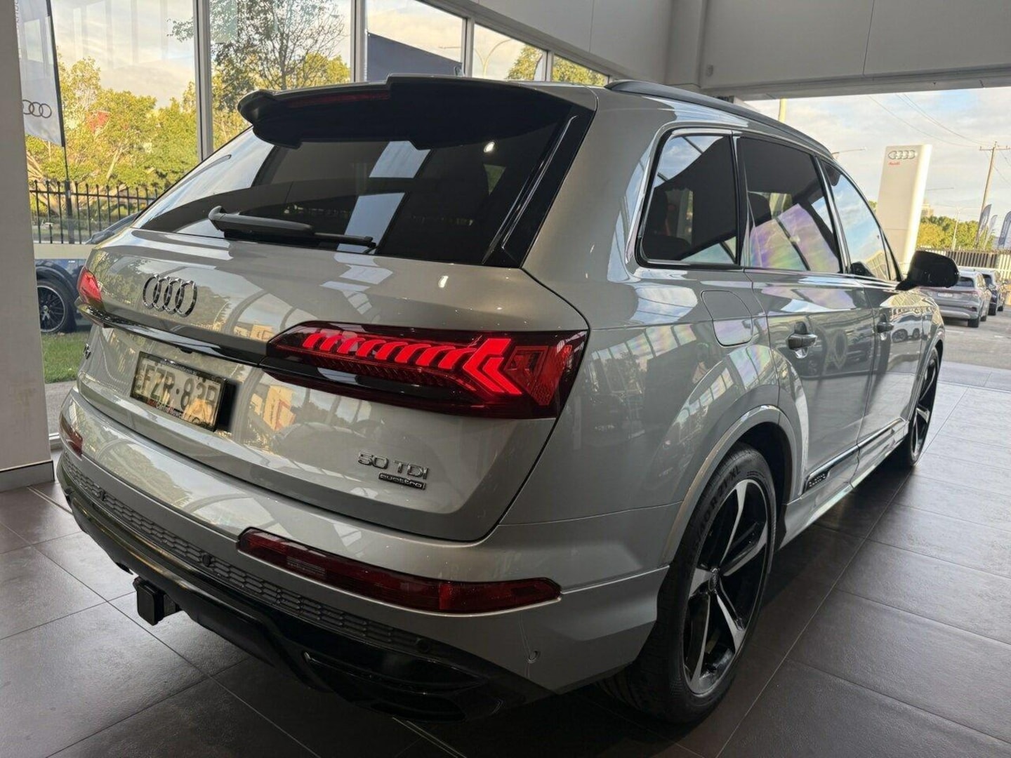 Image about Audi Q7 S line 50 TDI quattro tiptronic