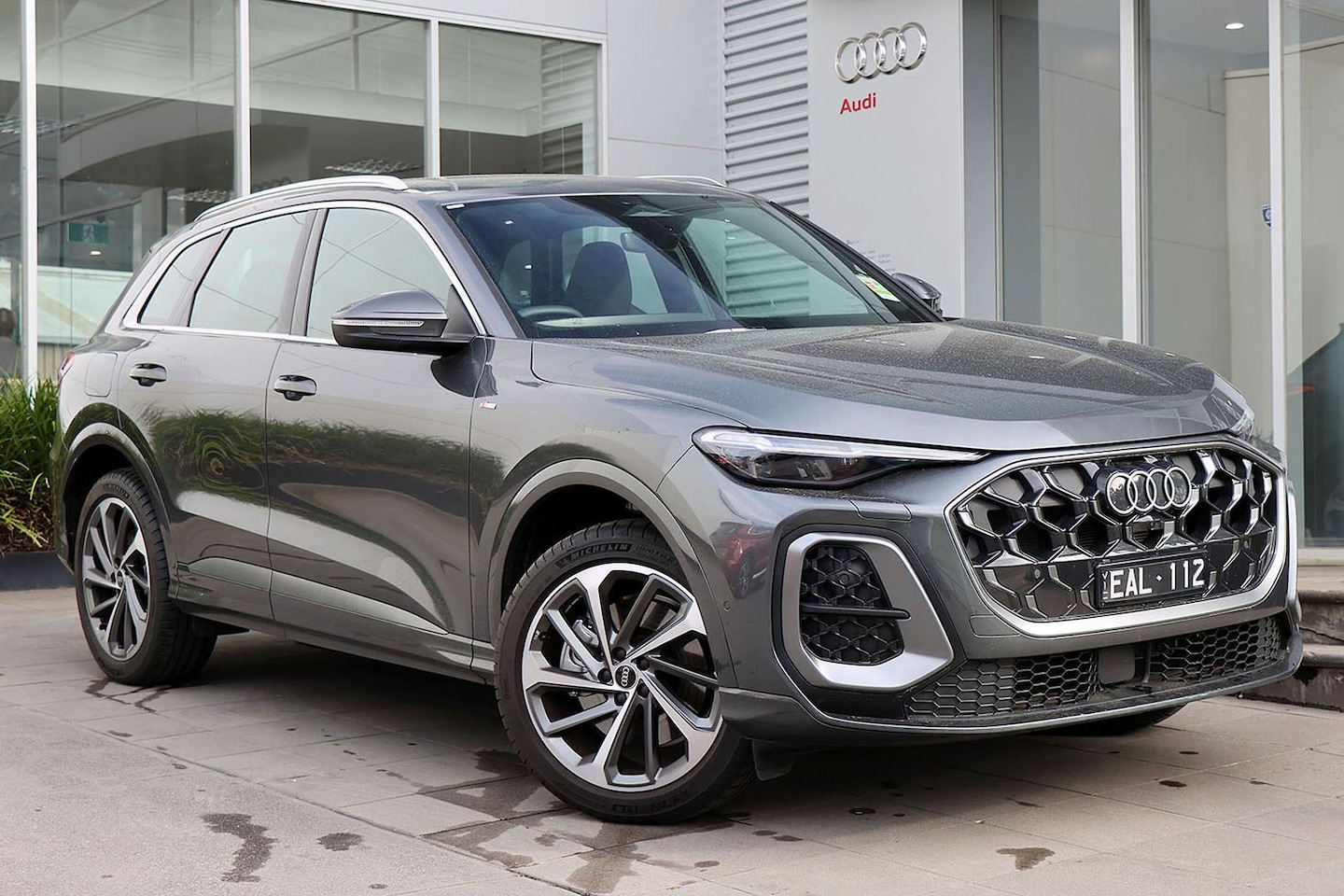 Image about Audi Q5 SUV TDI quattro 150 kW sport