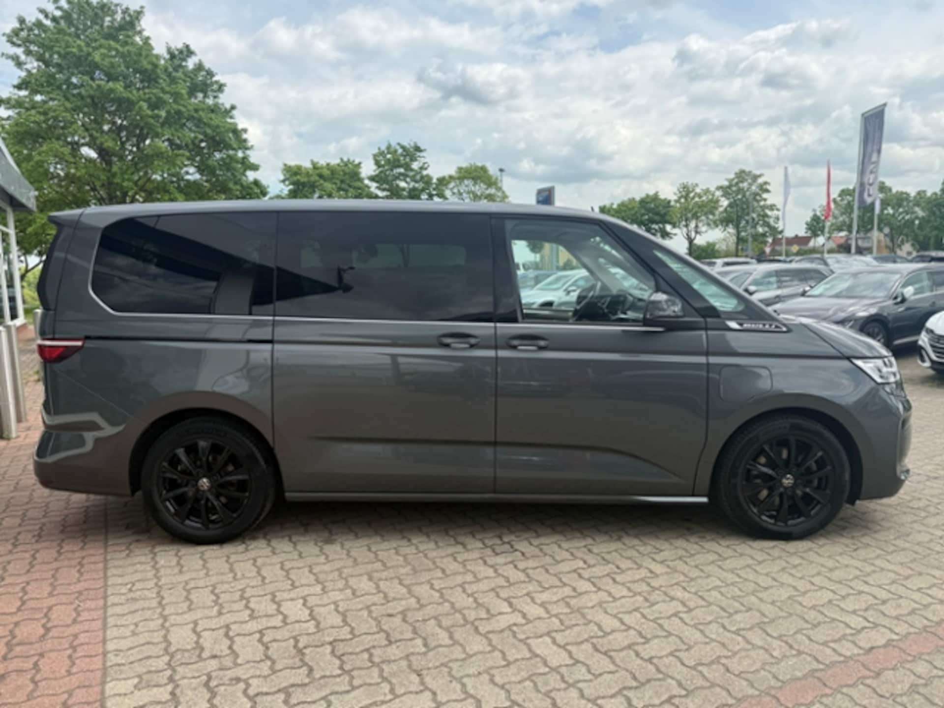 Volkswagen Multivan Langversion Life