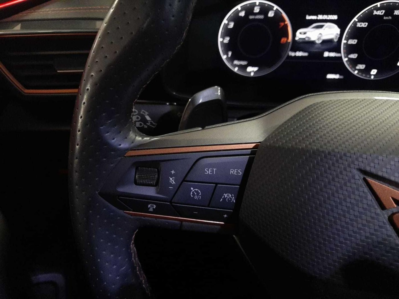 CUPRA Formentor 1.5 TSI DSG 110 kW (150 CV) — photo 9
