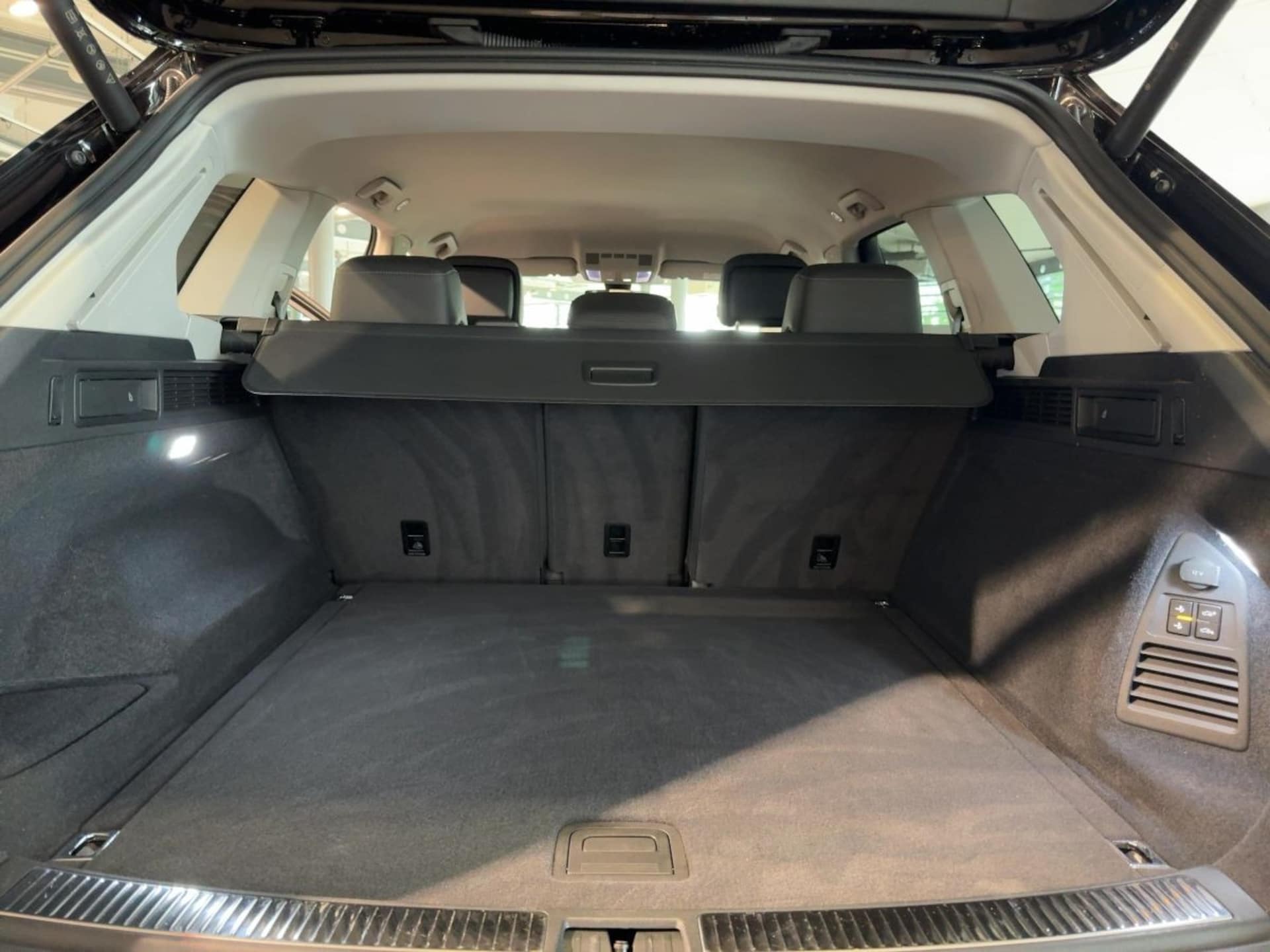 Volkswagen Touareg Elegance