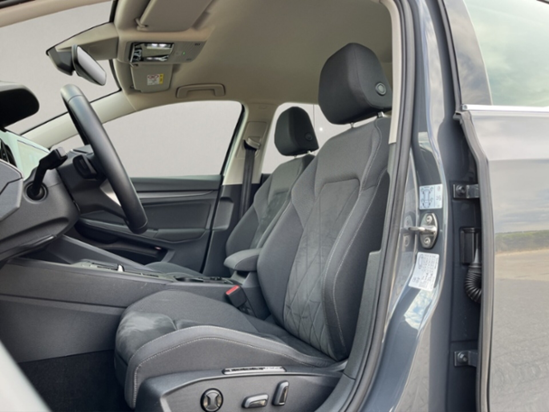 Volkswagen Golf Style