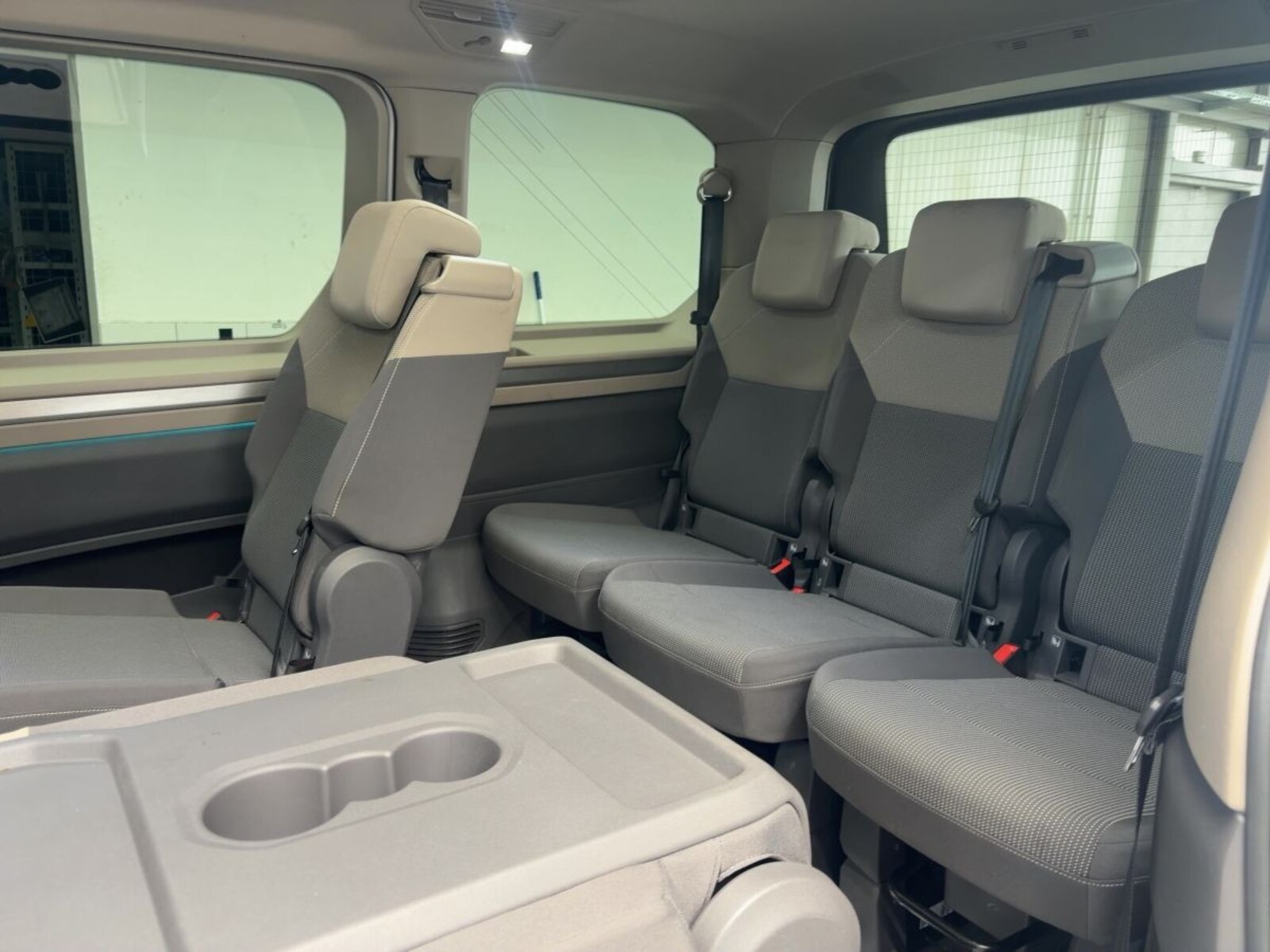 Volkswagen Multivan – Bild 11
