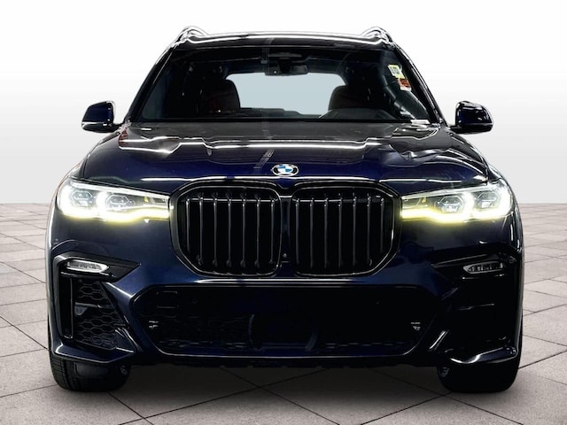 2021 BMW X7
