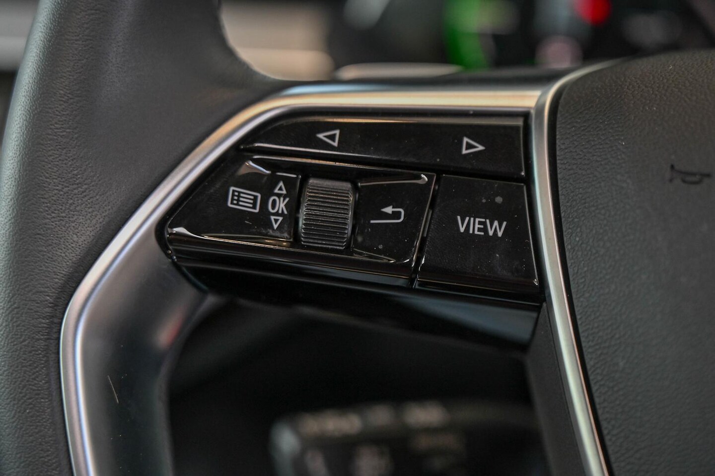 Image about Audi Q8 e-tron 50 e-tron quattro
