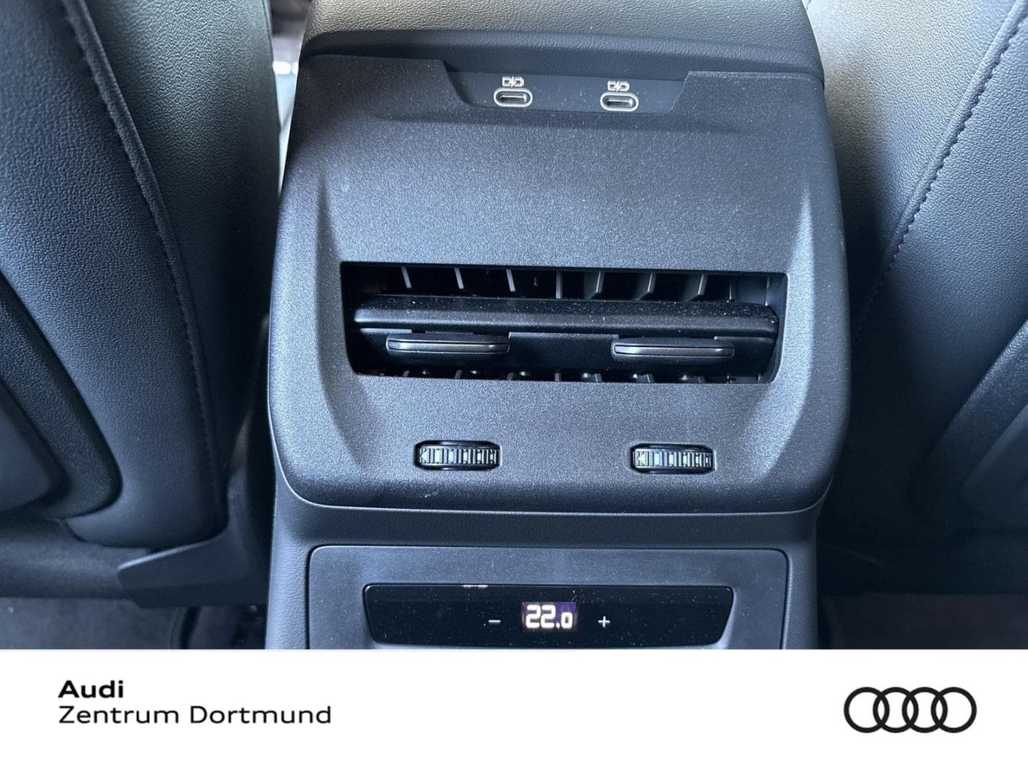 Bild über Audi A5 Limousine TDI quattro 150 kW S tronic - für weitere Informationen kontaktieren Sie den Audi Partner