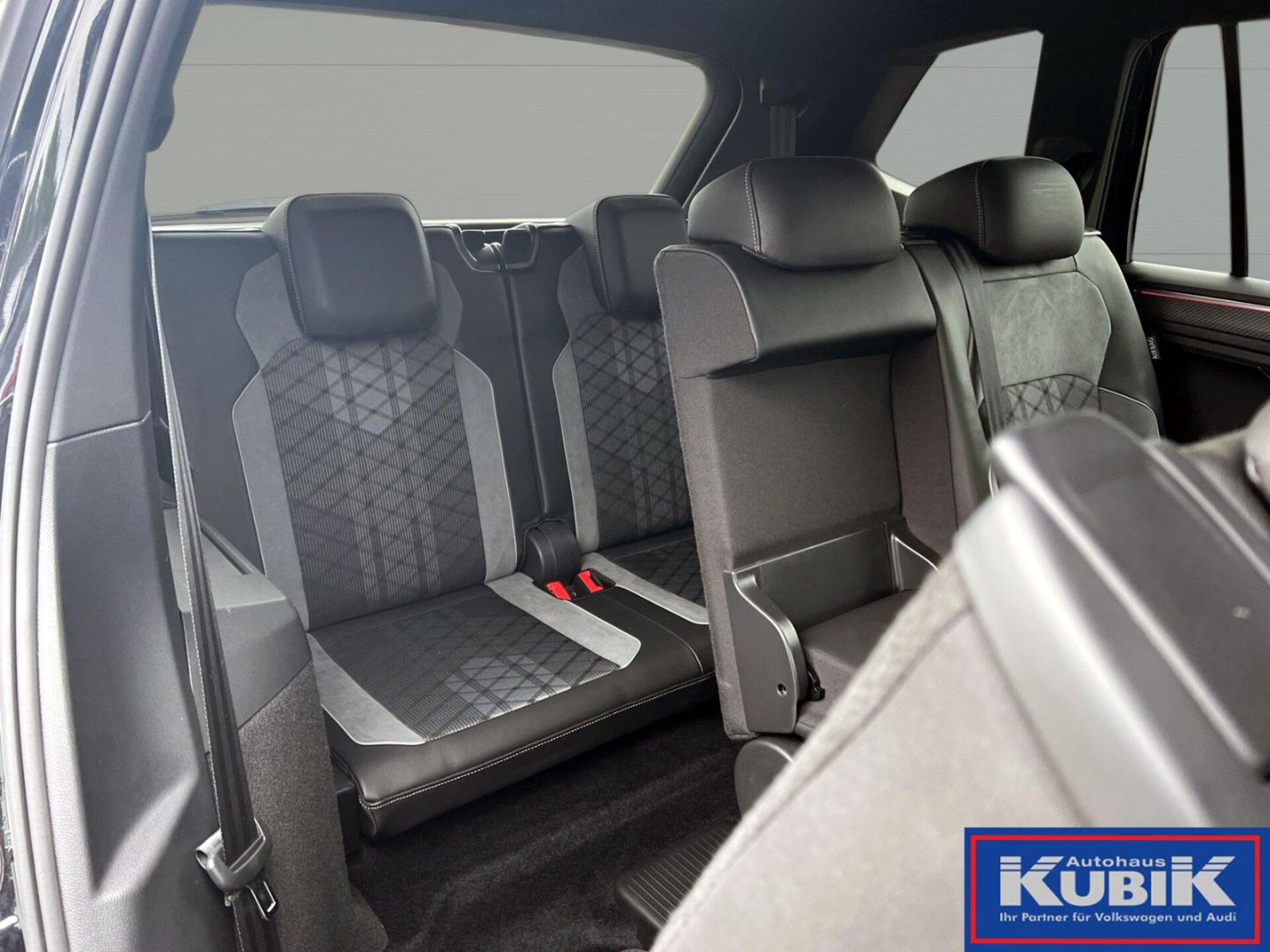 Volkswagen Tiguan Allspace R-Line