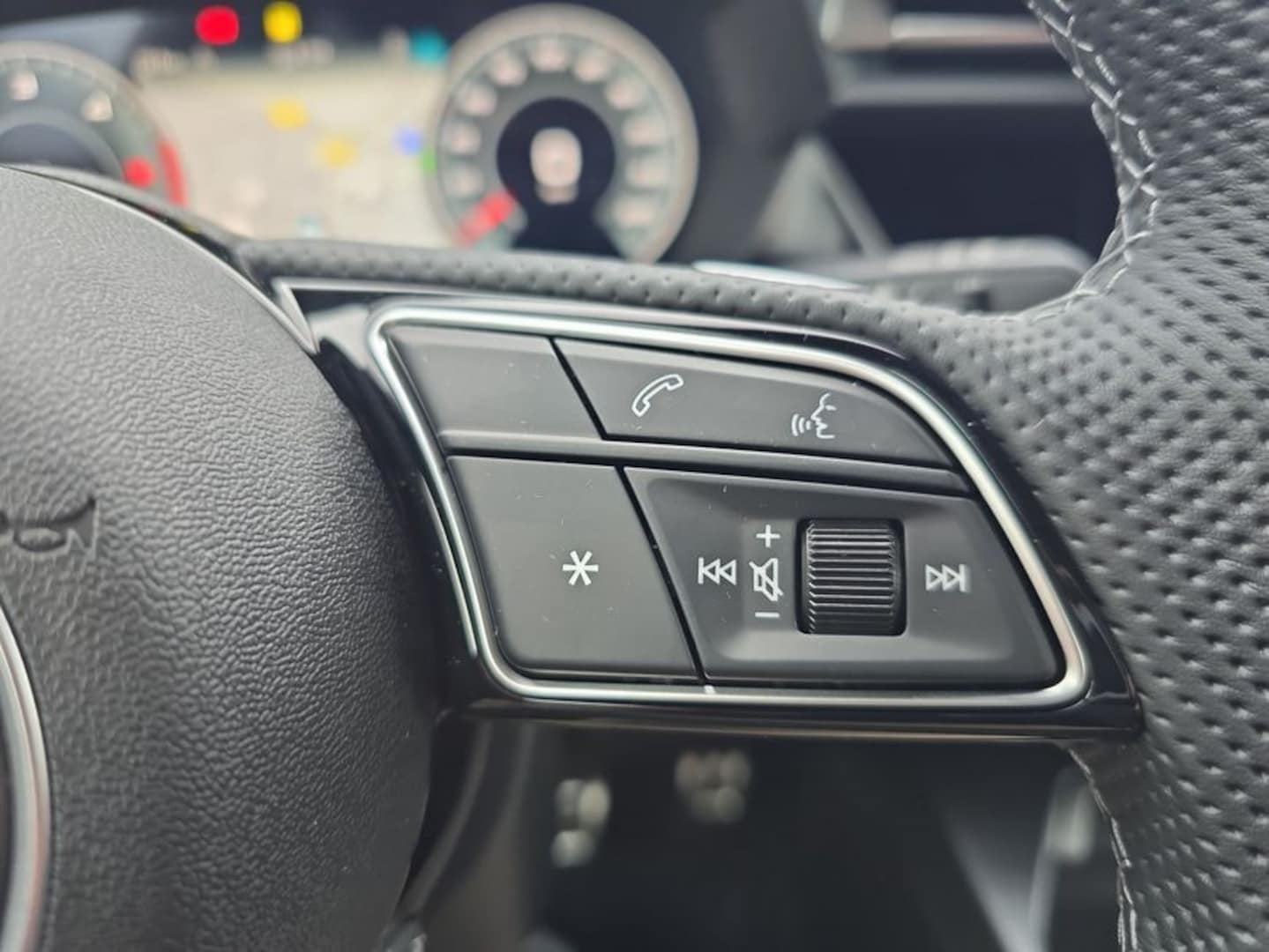 Bild über Audi A3 Sportback TDI S tronic - für weitere Informationen kontaktieren Sie den Audi Partner