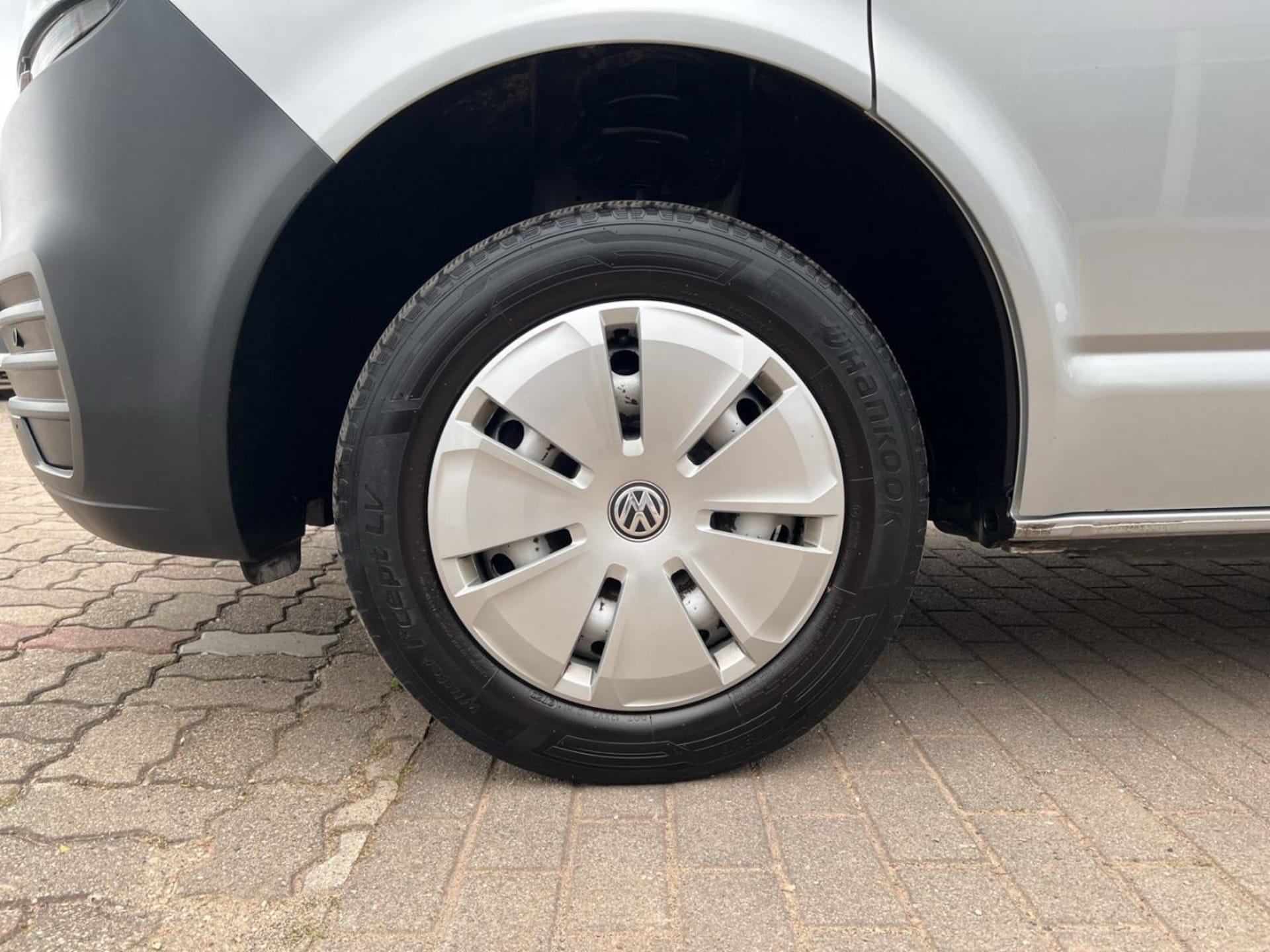 Volkswagen T6.1 Transporter Kasten kurzer Radstand