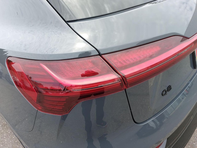 2024 Audi Q8 e-tron Premium - Photo 38