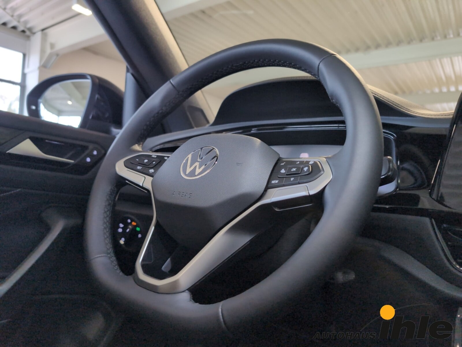 Volkswagen T-Roc Cabriolet – Bild 10