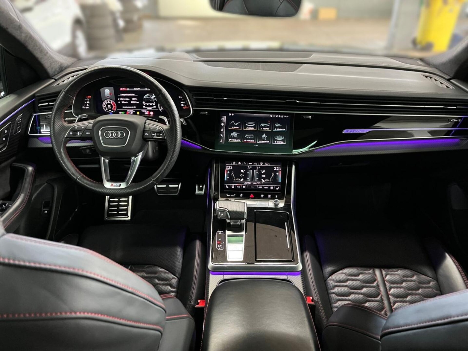 Audi RS Q8 SUV