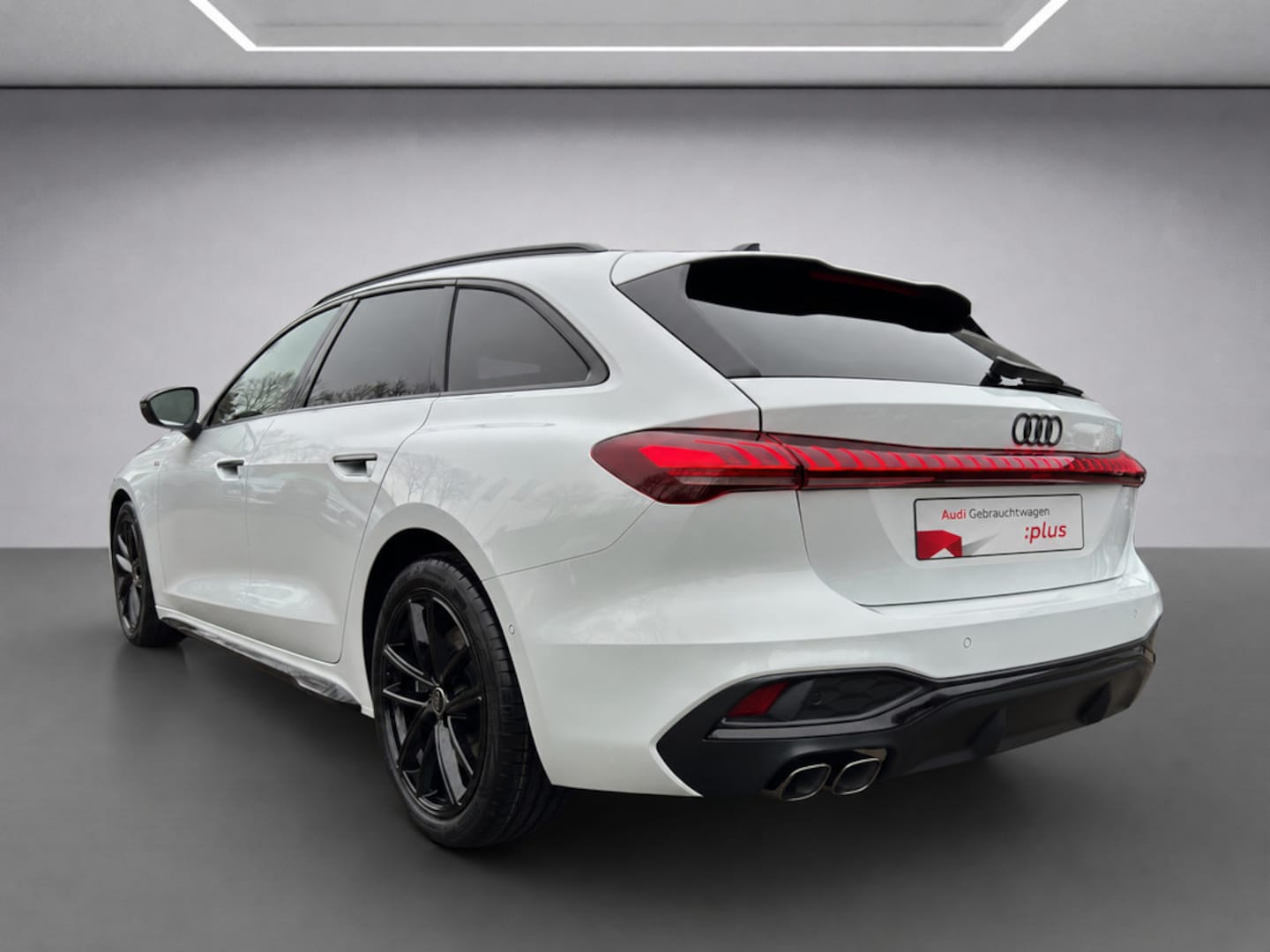 Bild über Audi A5 Avant TDI 150 kW S tronic - für weitere Informationen kontaktieren Sie den Audi Partner