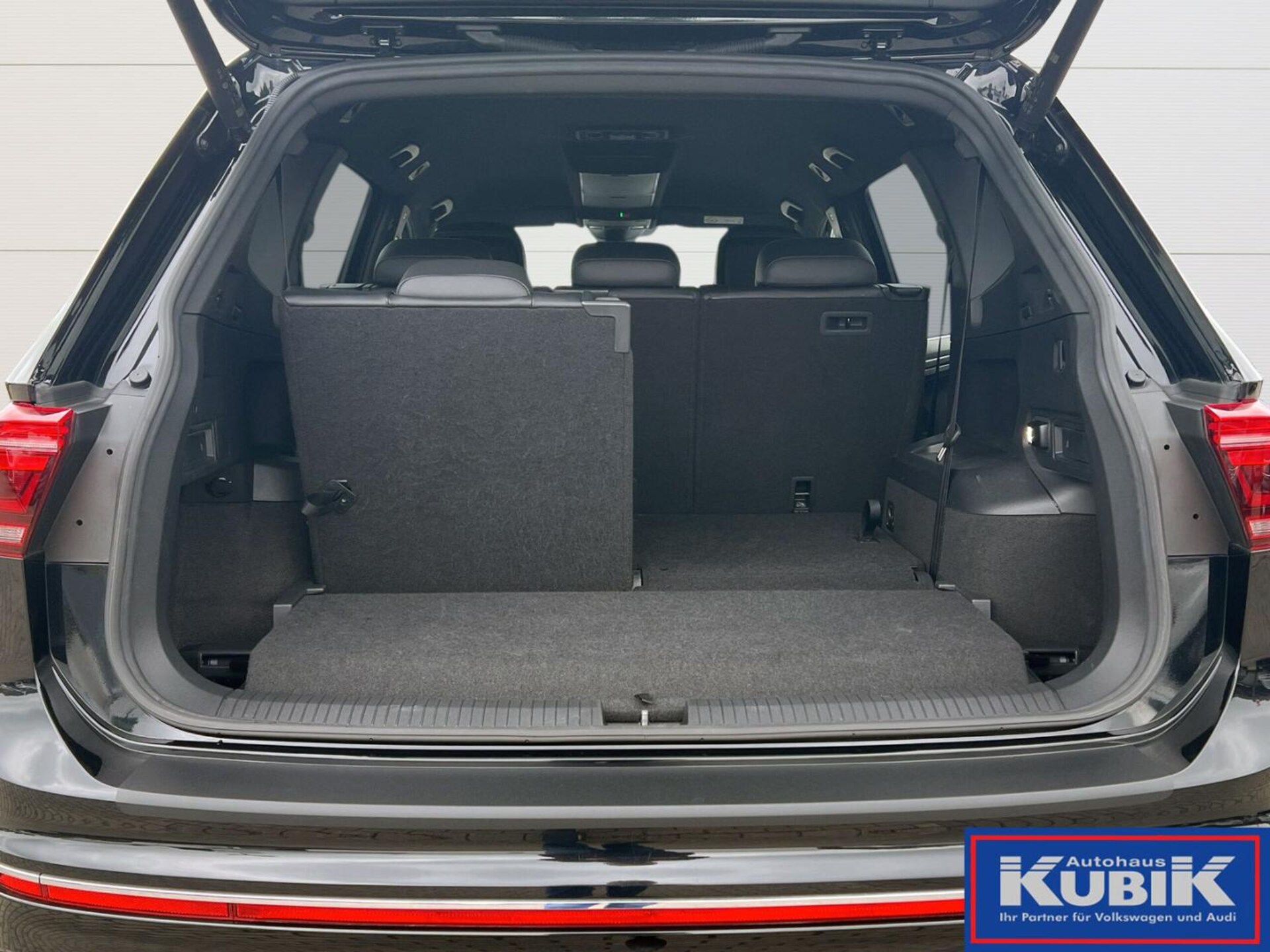 Volkswagen Tiguan Allspace R-Line