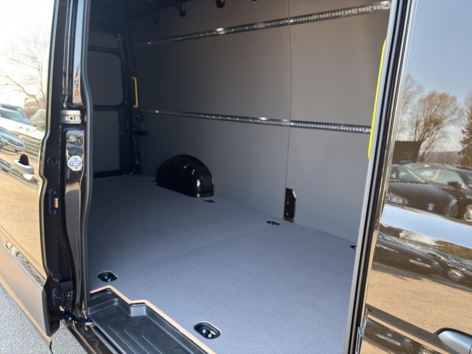 Volkswagen Crafter Kasten langer Radstand