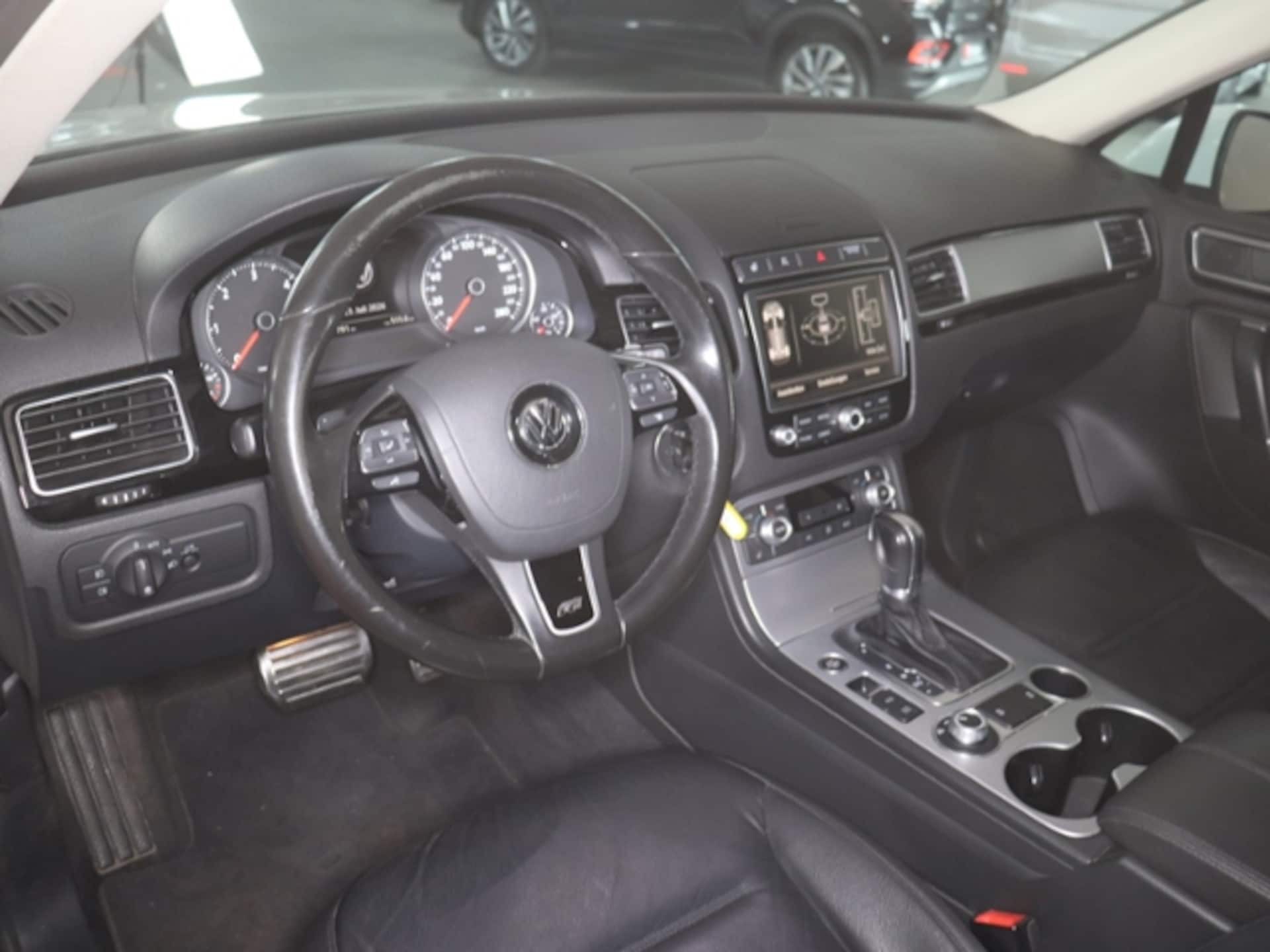 Volkswagen Touareg Basis-Modell