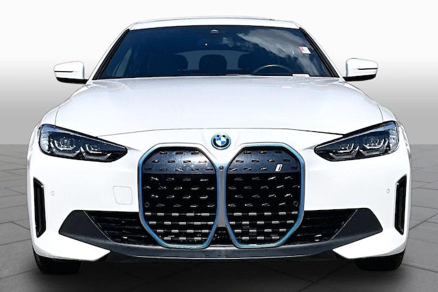 2023 BMW i4