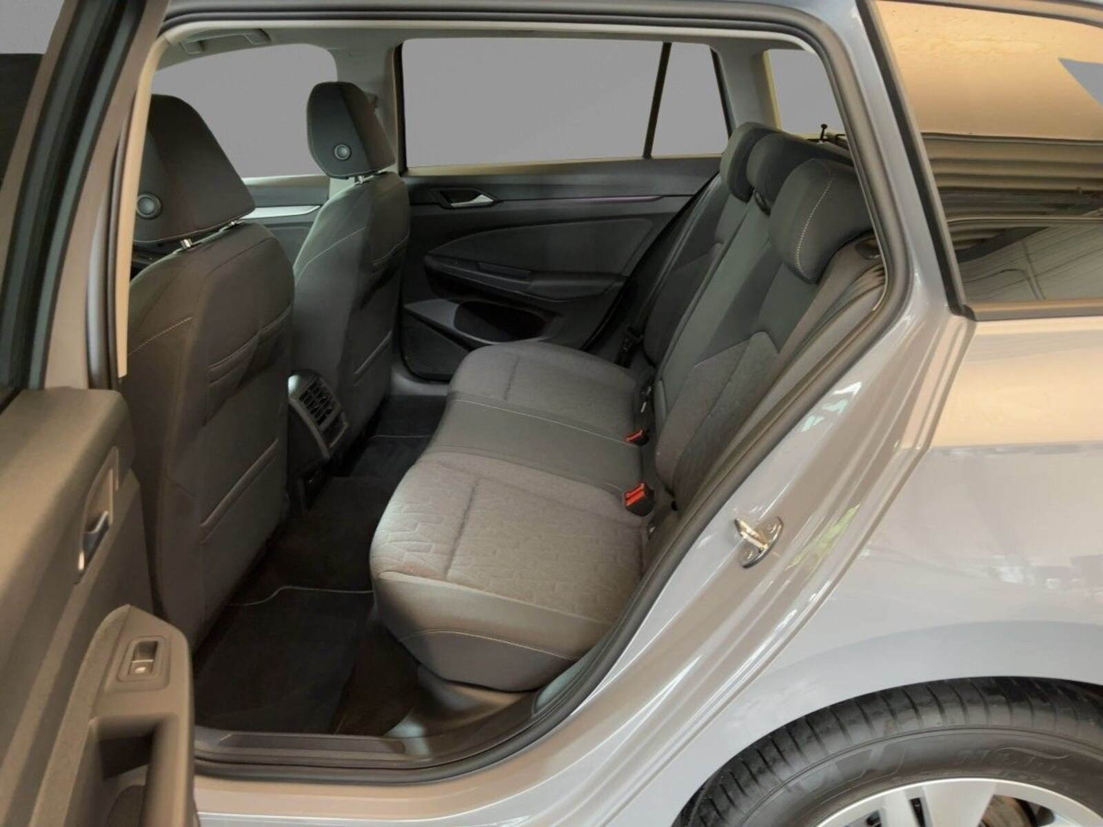 Volkswagen Golf Variant – Bild 13