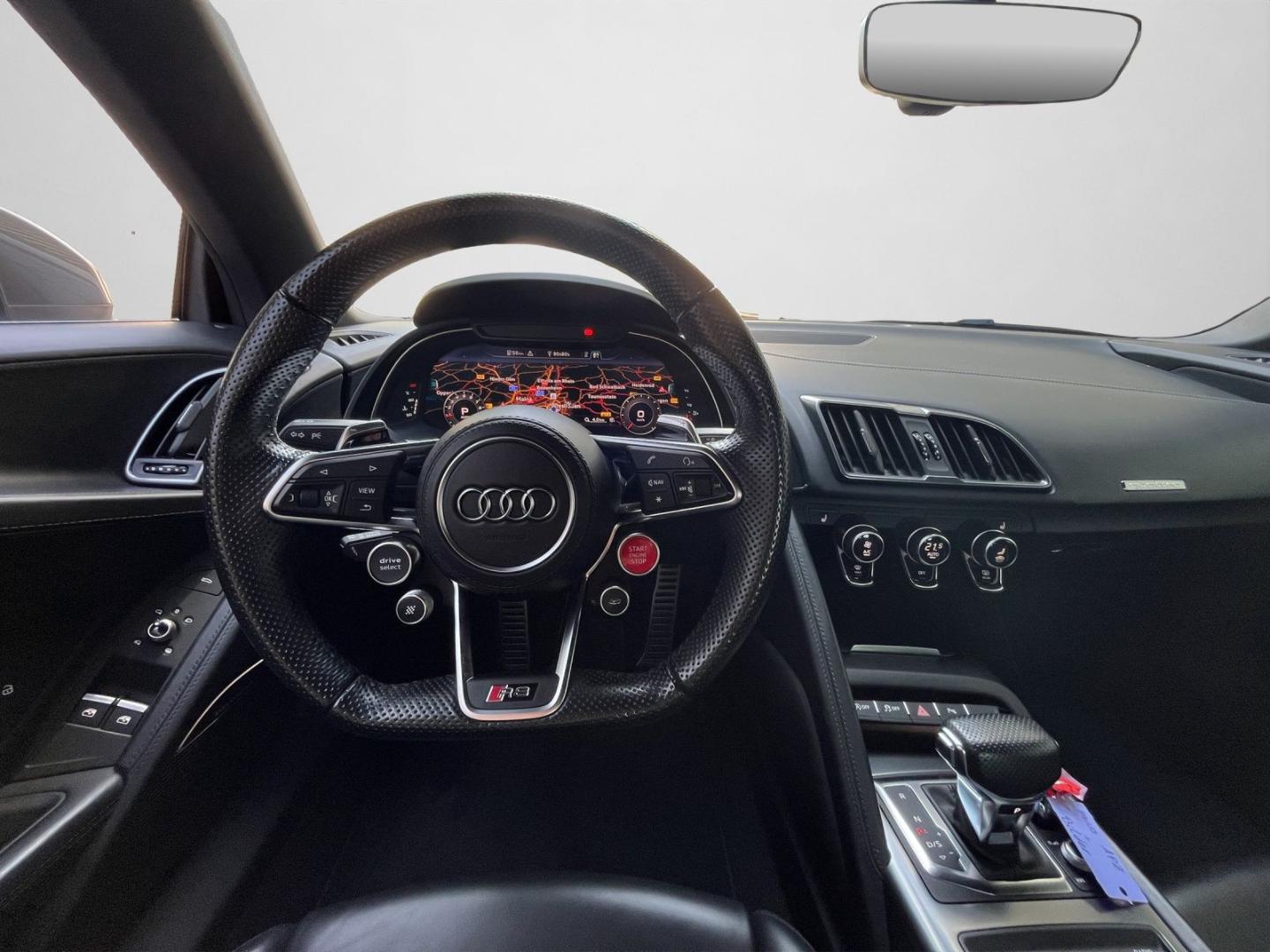 Image about Audi R8 Spyder FSI quattro S tronic