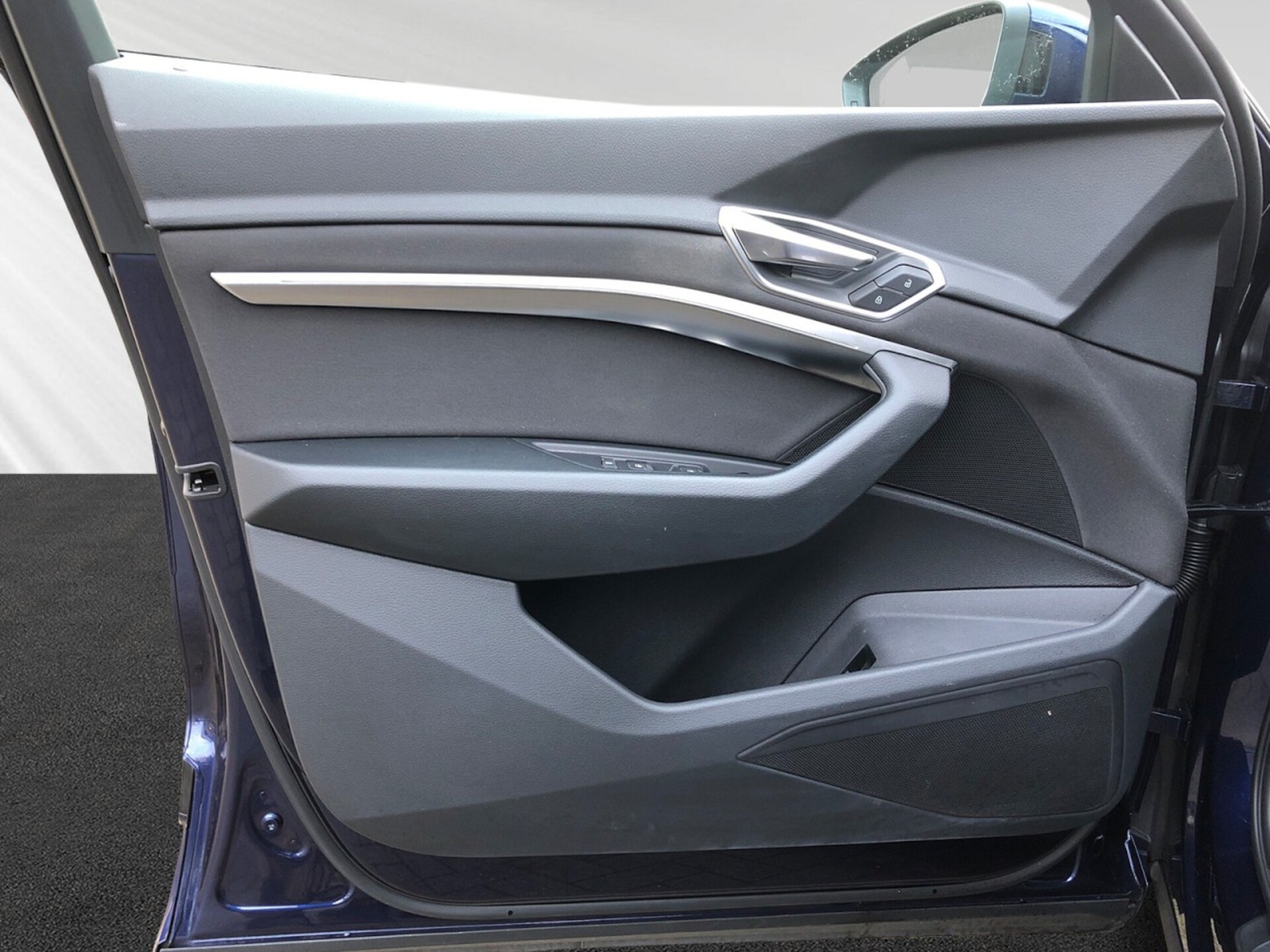 Audi e-tron advanced