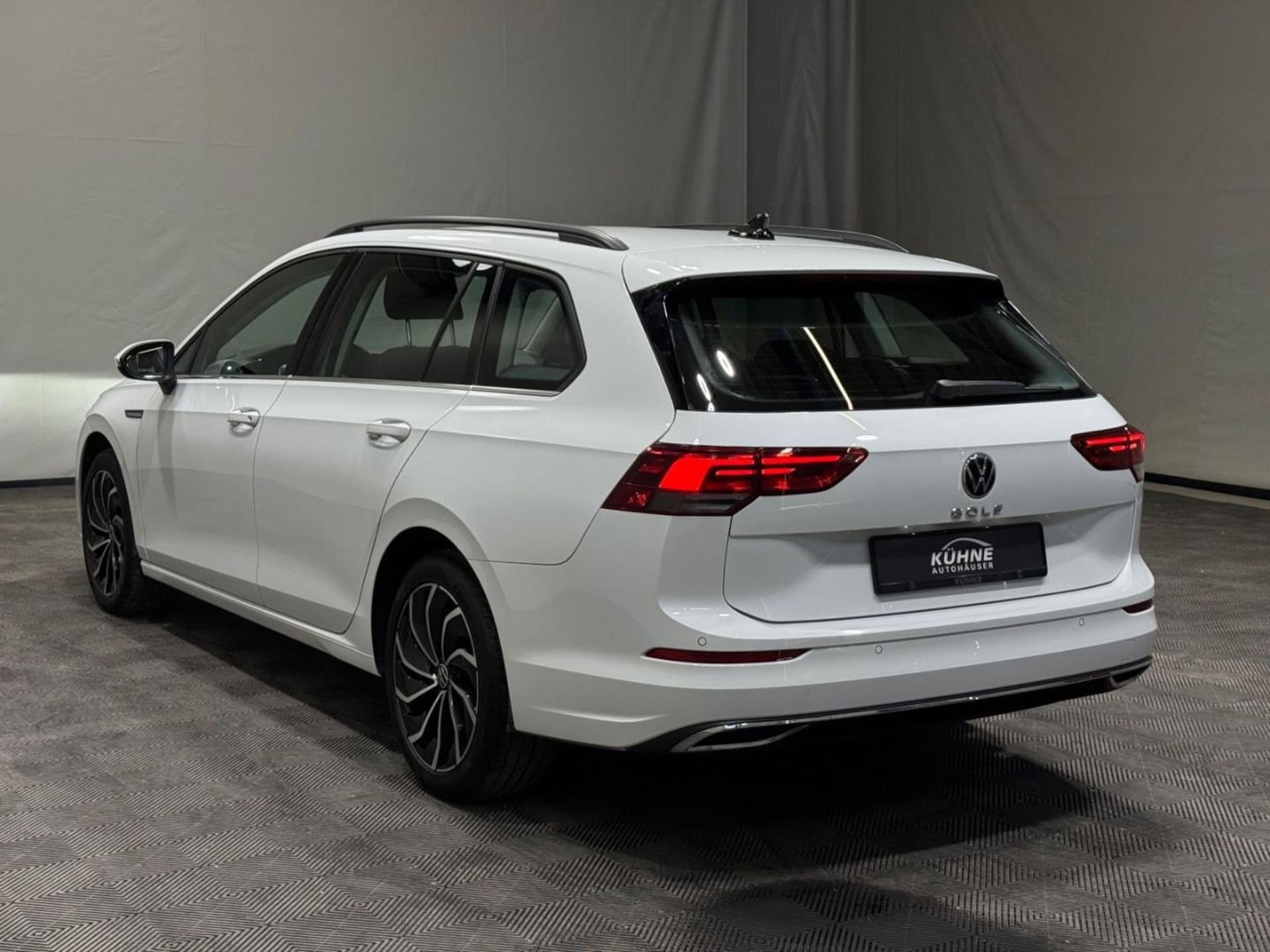Volkswagen Golf Variant Style